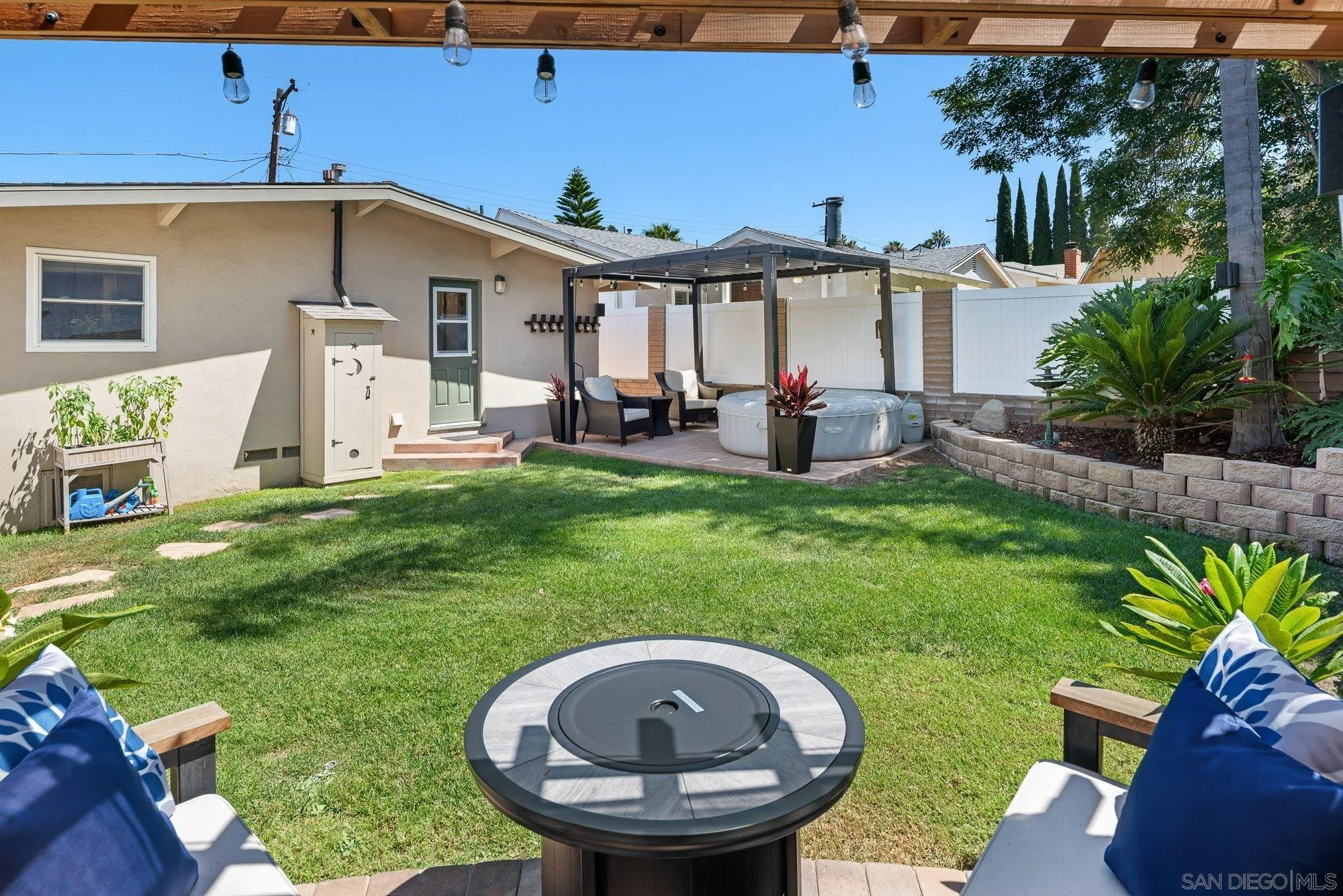 https://cdn.realtyfeed.com/cdn/127/250037184/1776fa5517129d4b12c5919727fff005.webp