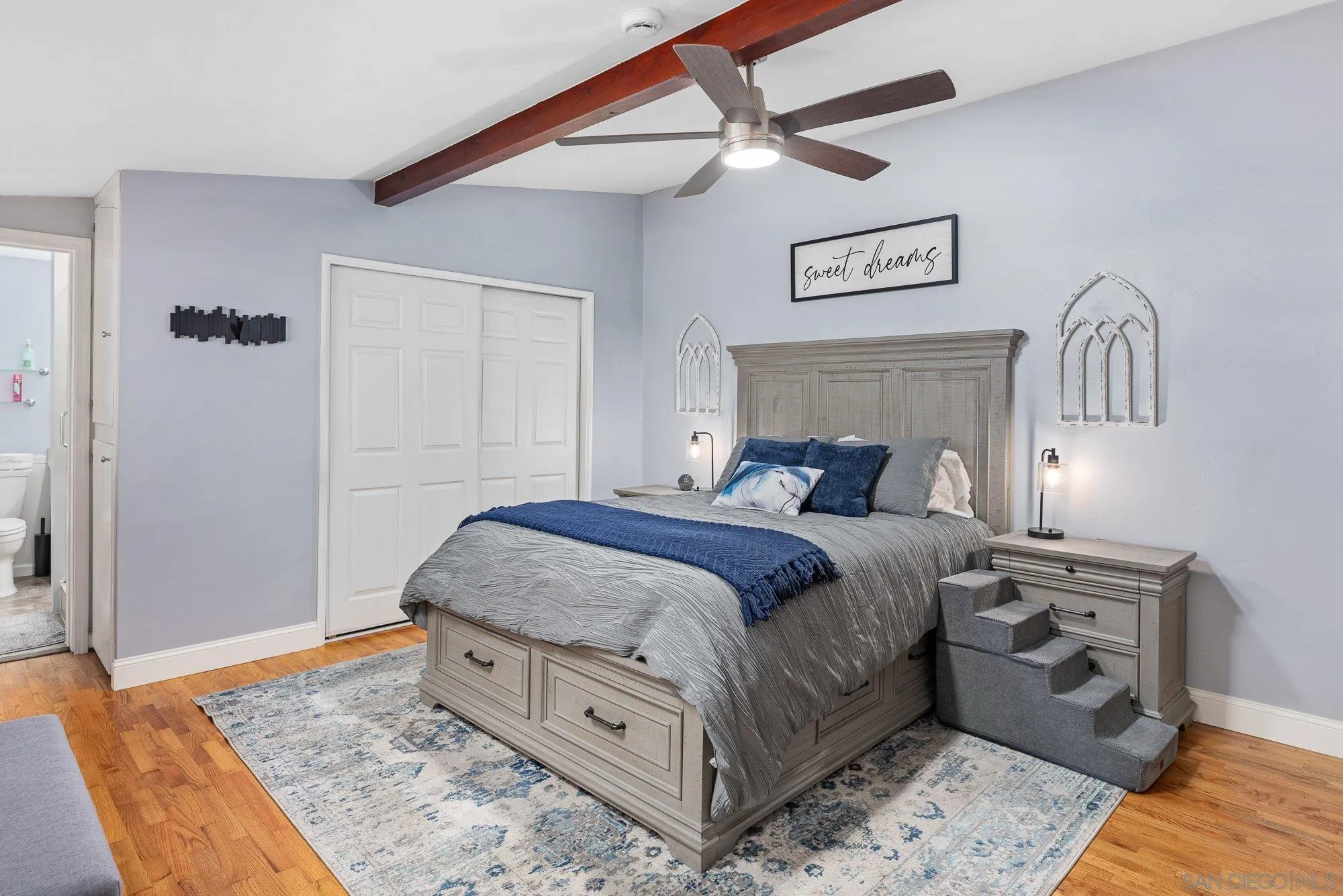 https://cdn.realtyfeed.com/cdn/127/250037184/6cbc381cd5d935abdc43652e14cd165d.webp