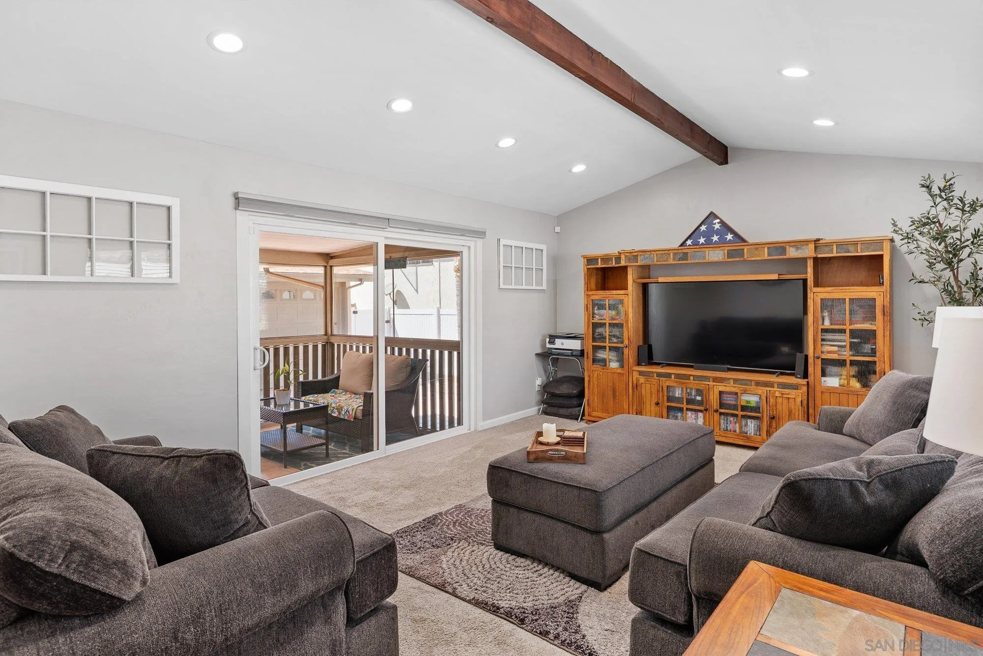 https://cdn.realtyfeed.com/cdn/127/250037184/8035f0778e87be523e6844b2668ad9a2.webp