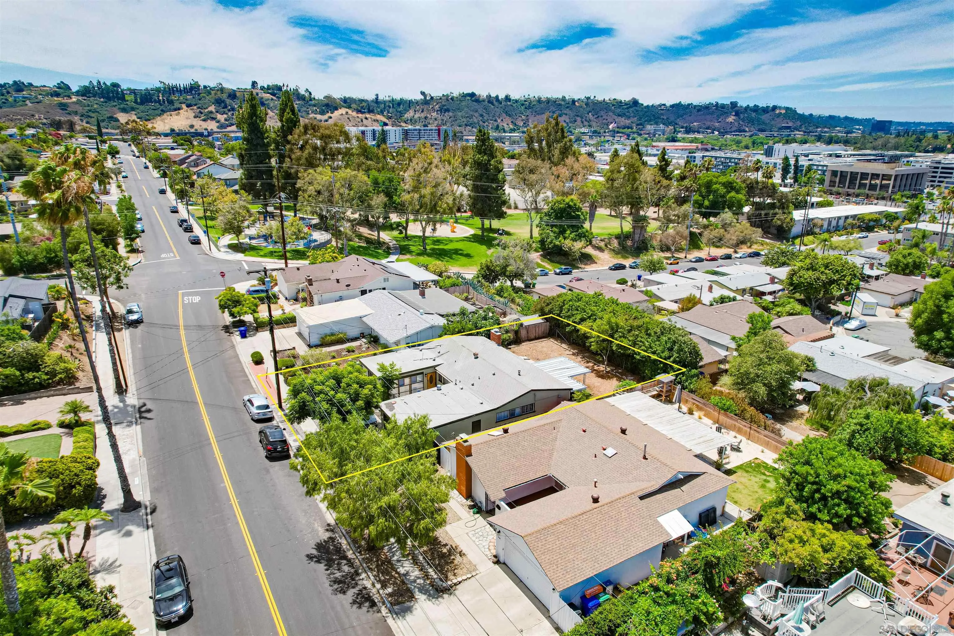https://cdn.realtyfeed.com/cdn/127/250037192/7b9cac164b9bc55789f48166e5149d37.webp
