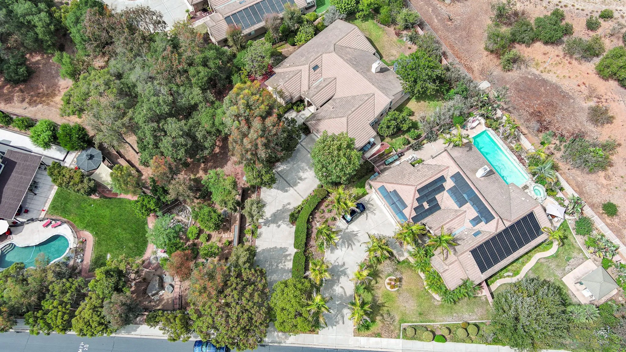 https://cdn.realtyfeed.com/cdn/127/250037195/349c81edab47757d878f56a78e36db2d.webp