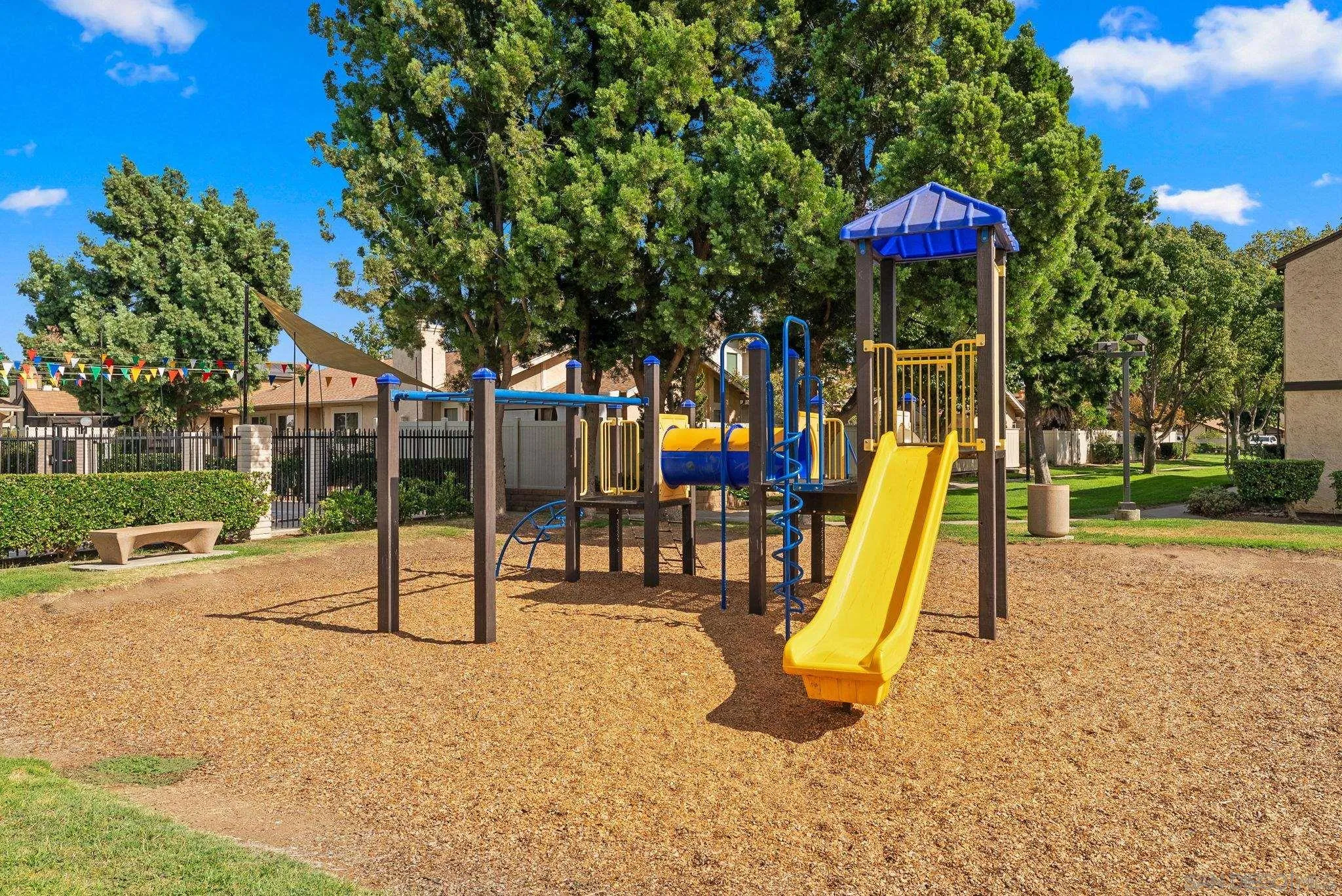 https://cdn.realtyfeed.com/cdn/127/250037197/d02d100046cefc220d30c398d6d05223.webp