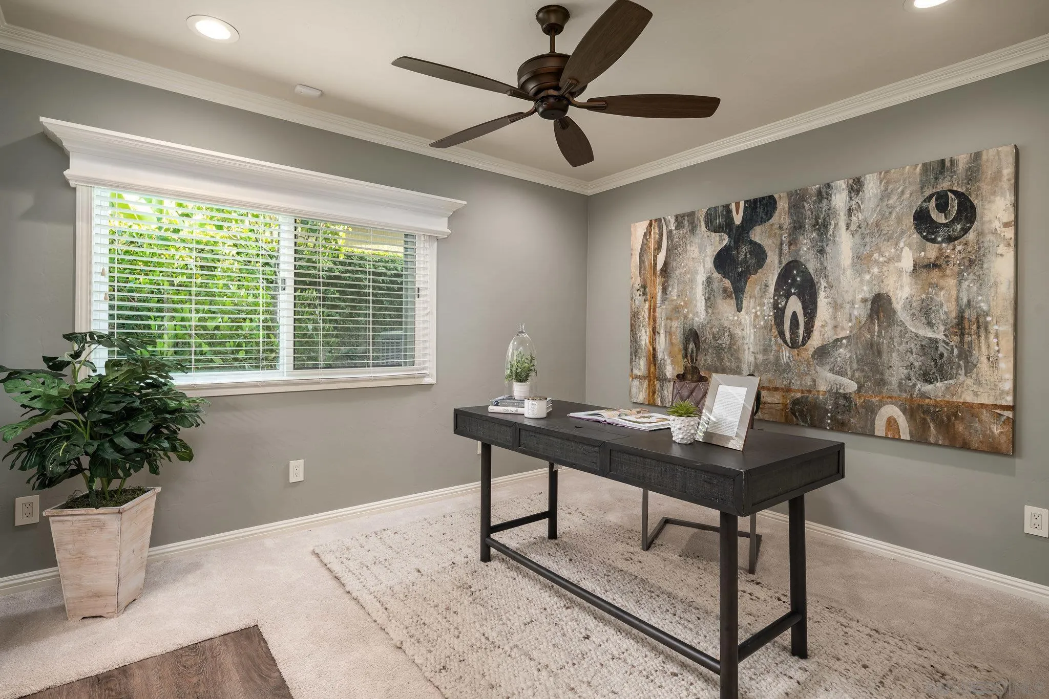 https://cdn.realtyfeed.com/cdn/127/250037204/789d7687267504d4cebd40790ef5c793.webp