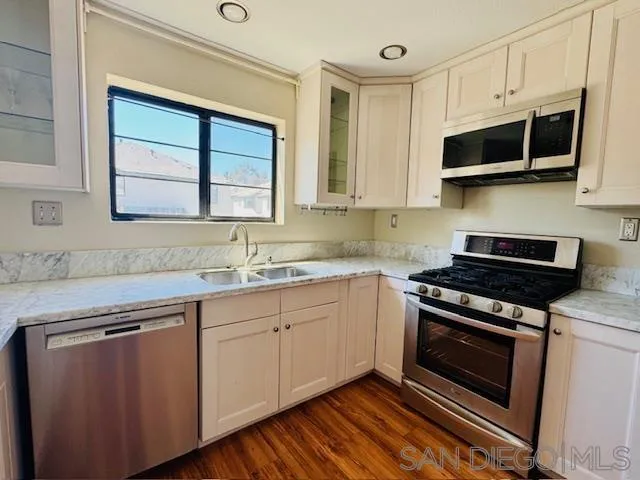 https://cdn.realtyfeed.com/cdn/127/250037207/8f7fe53c4a2087638d0f23eb85d1a0aa.webp