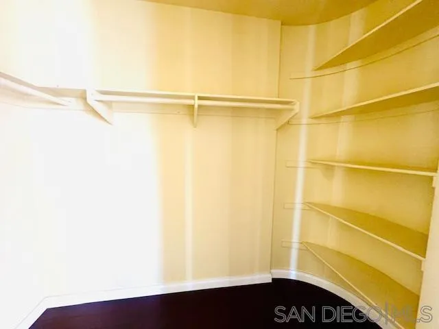 https://cdn.realtyfeed.com/cdn/127/250037207/bfe7912ced3786f409d9c63b9bf32b52.webp