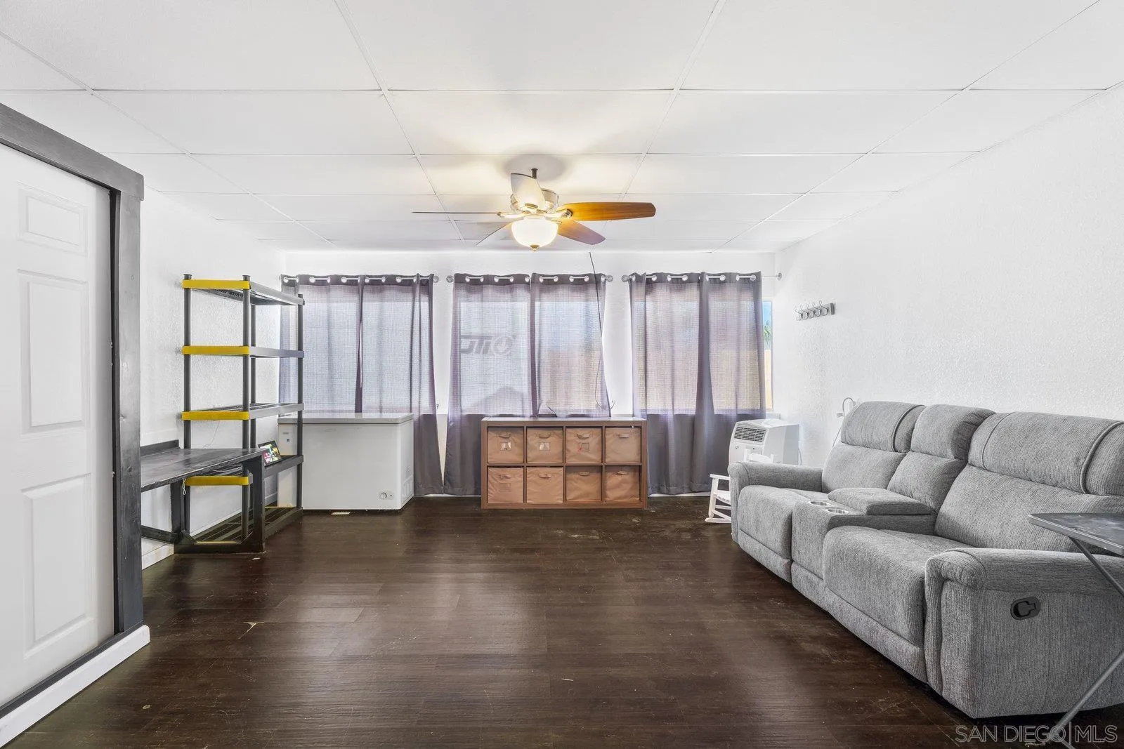 https://cdn.realtyfeed.com/cdn/127/250037208/1b073920249fb73907323dde94ea44cf.webp
