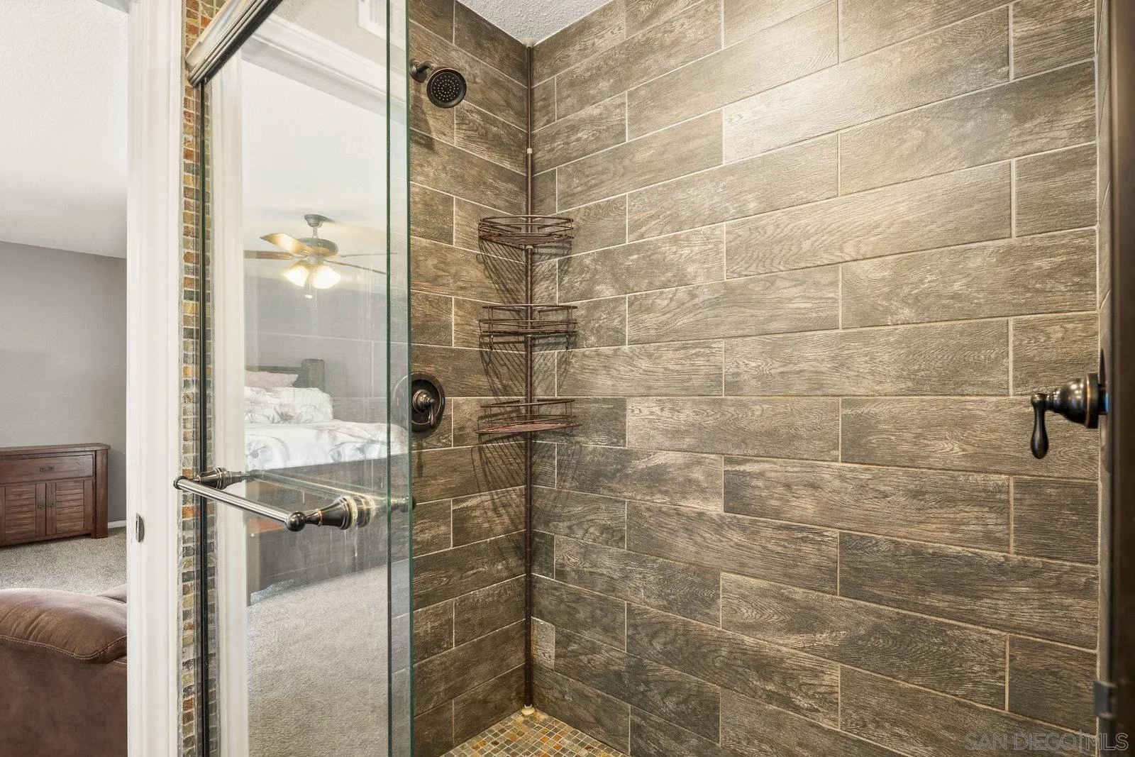https://cdn.realtyfeed.com/cdn/127/250037208/4ddafe72a320239f56a8926e902c7ac8.webp