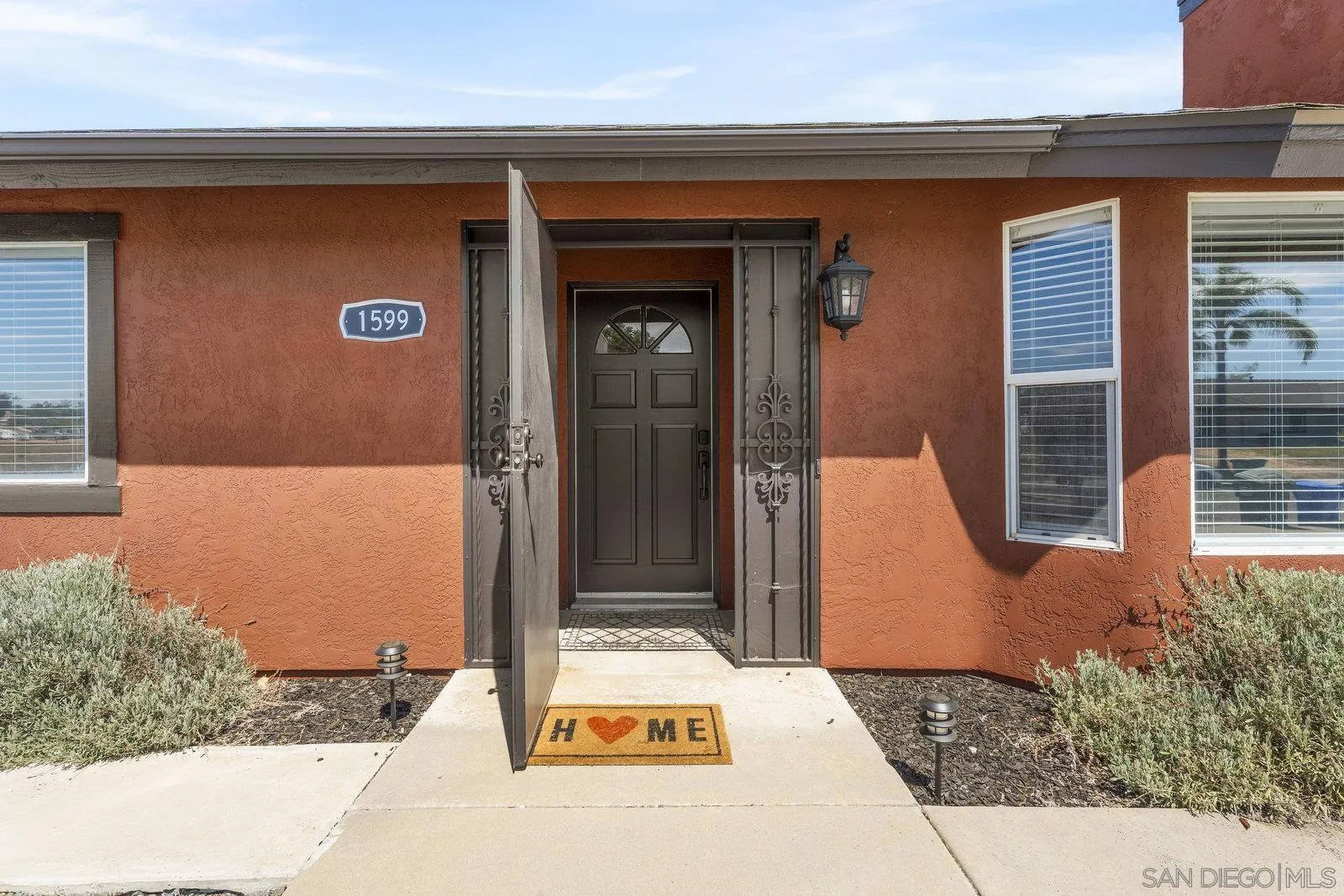 https://cdn.realtyfeed.com/cdn/127/250037208/fe31590fd37f48df8580792a2082f809.webp