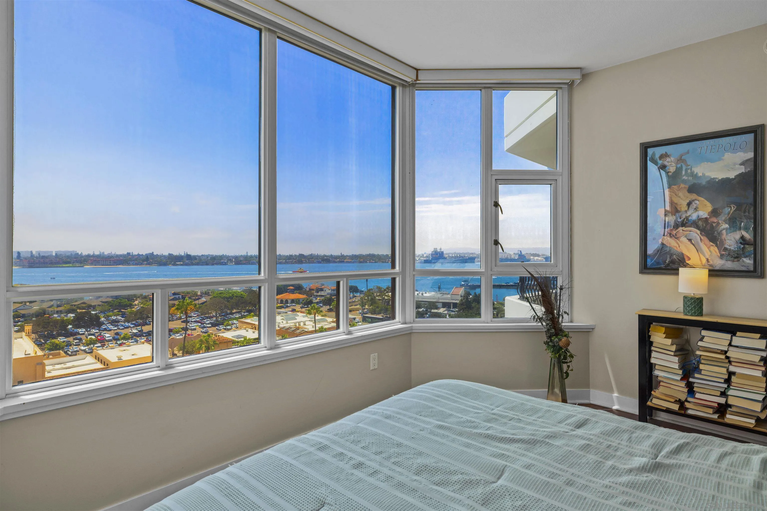 https://cdn.realtyfeed.com/cdn/127/250037212/b2325f3d4e8533c0aa0f4a15274dced2.webp