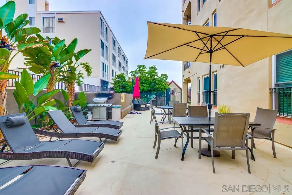 https://cdn.realtyfeed.com/cdn/127/250037219/01cc82037dbe27143774d33778fa5c73.webp