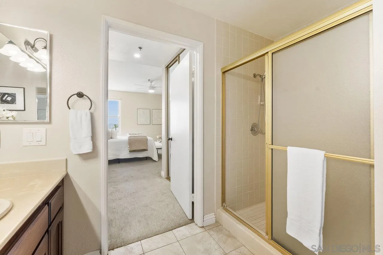 https://cdn.realtyfeed.com/cdn/127/250037219/323248469c49d9365b8dc507f5257125.webp