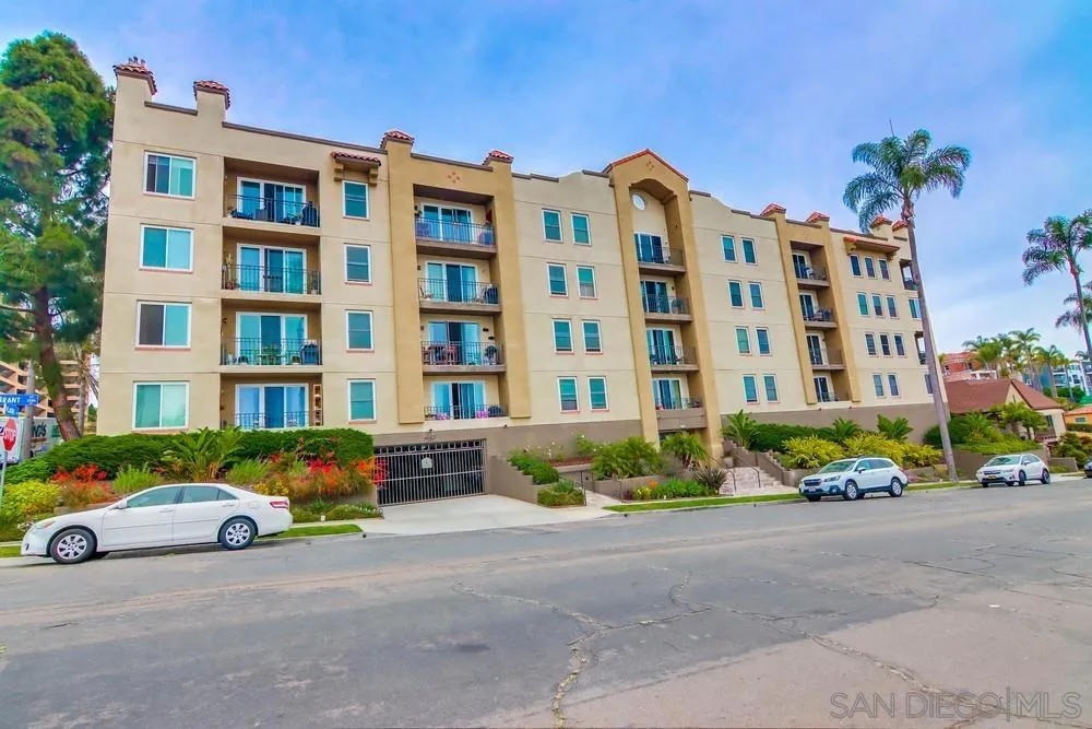 https://cdn.realtyfeed.com/cdn/127/250037219/9a3e115fdadc9668c64de5c2c34adadd.webp