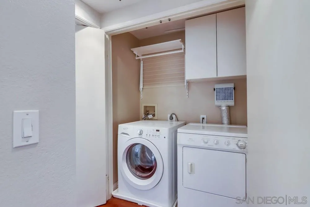 https://cdn.realtyfeed.com/cdn/127/250037219/c642ca3cf7d2c393a72dee643ad39175.webp