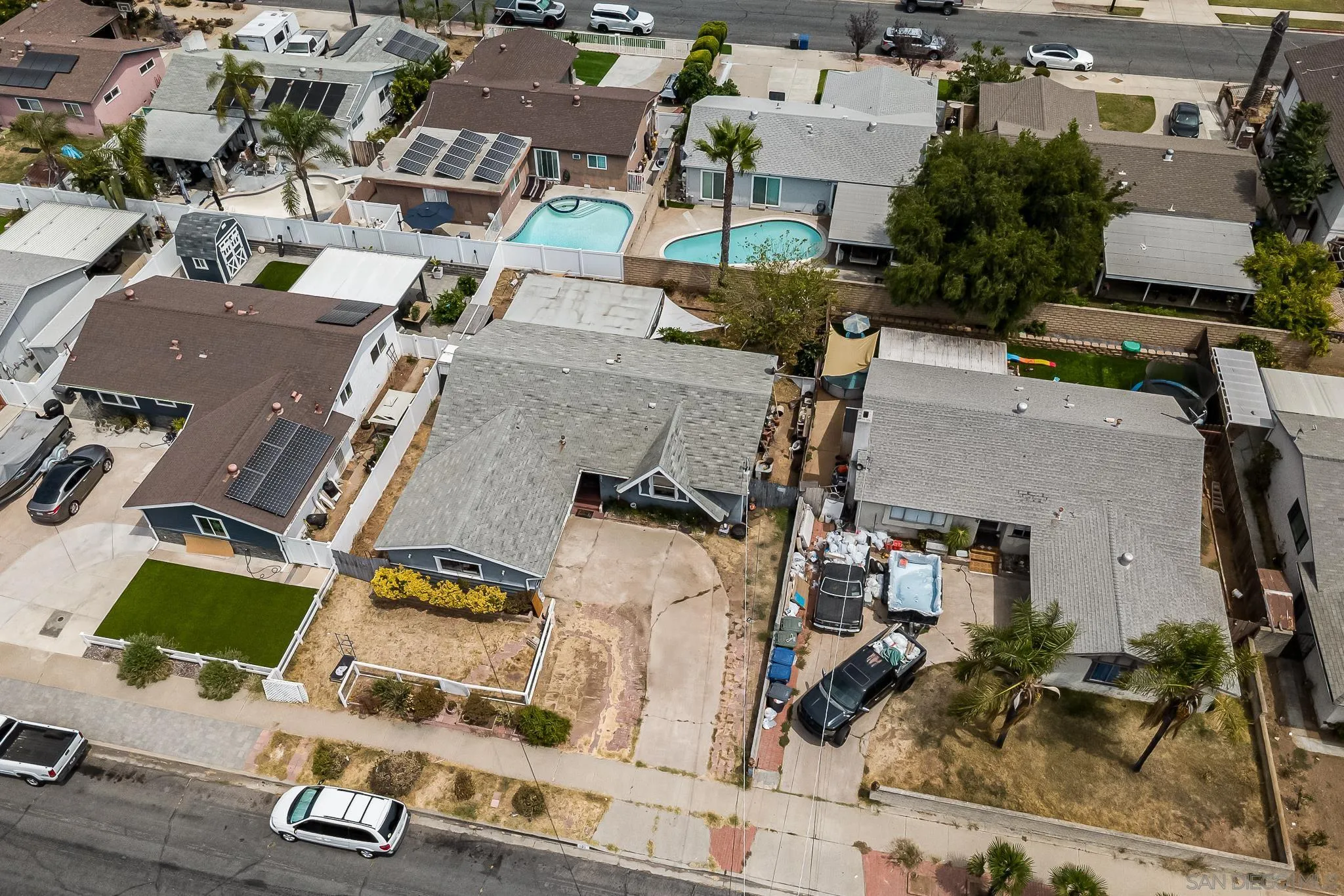https://cdn.realtyfeed.com/cdn/127/250037222/8d10096e809c28d78bd49270499cffed.webp