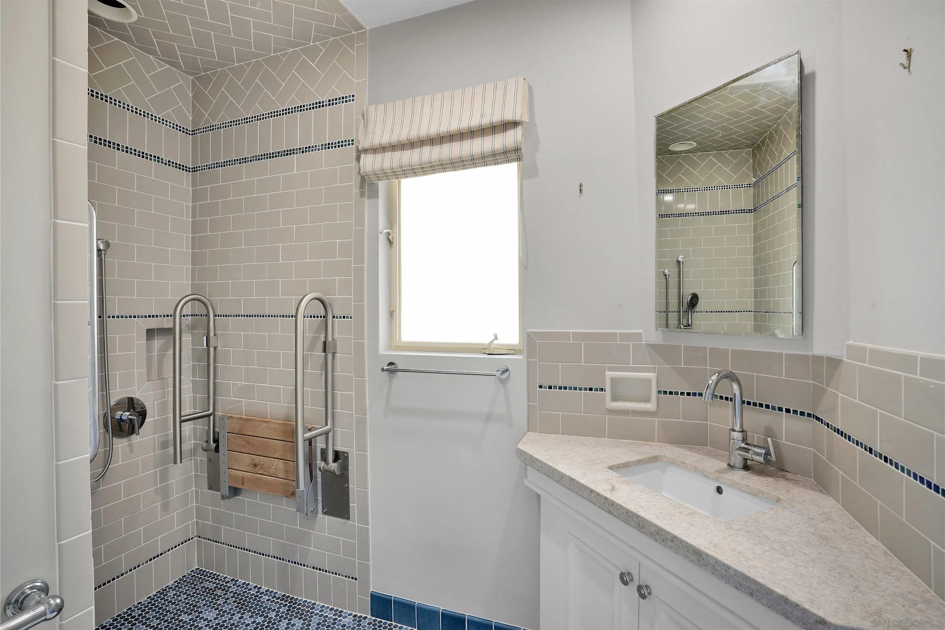 https://cdn.realtyfeed.com/cdn/127/250037229/7d04ecfd3deaa32fd1ae1ee86747f304.webp