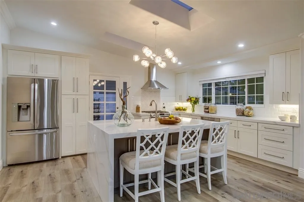 https://cdn.realtyfeed.com/cdn/127/250037230/243e58a578ed33d77a5459dc49d7dac6.webp