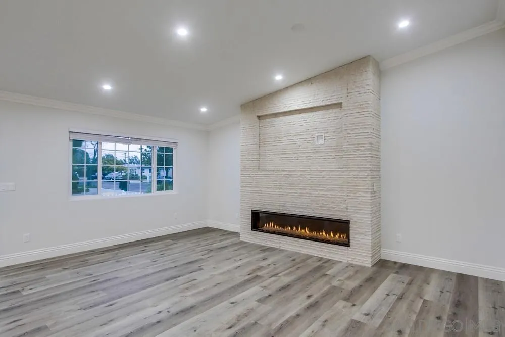 https://cdn.realtyfeed.com/cdn/127/250037230/96e7b88506724a3dff6c40d494534d8a.webp