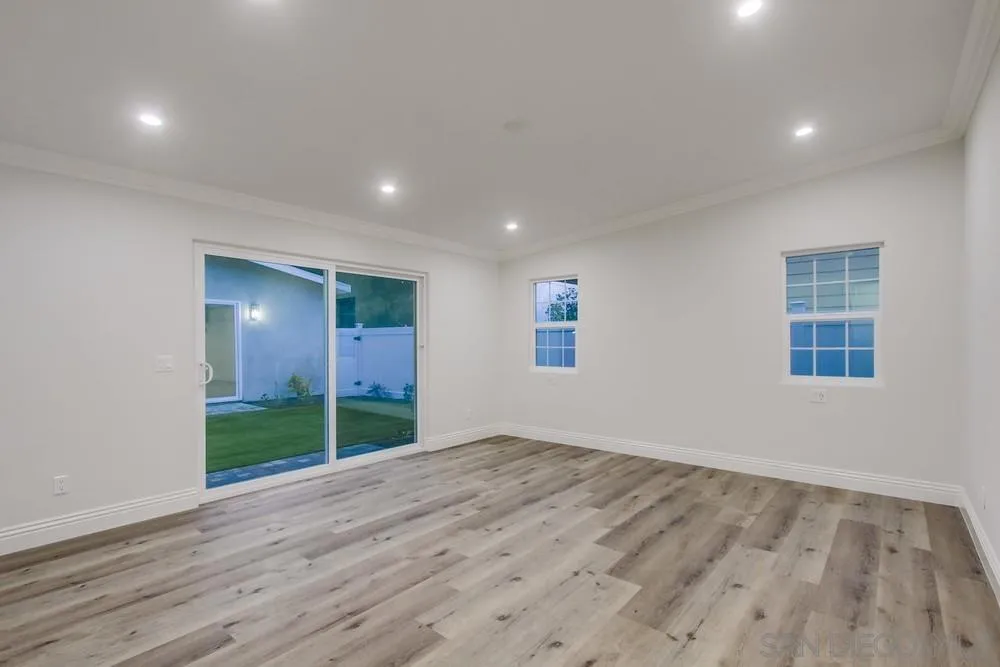 https://cdn.realtyfeed.com/cdn/127/250037230/f1f142a1e30fc3dbdace78b878f74d5f.webp
