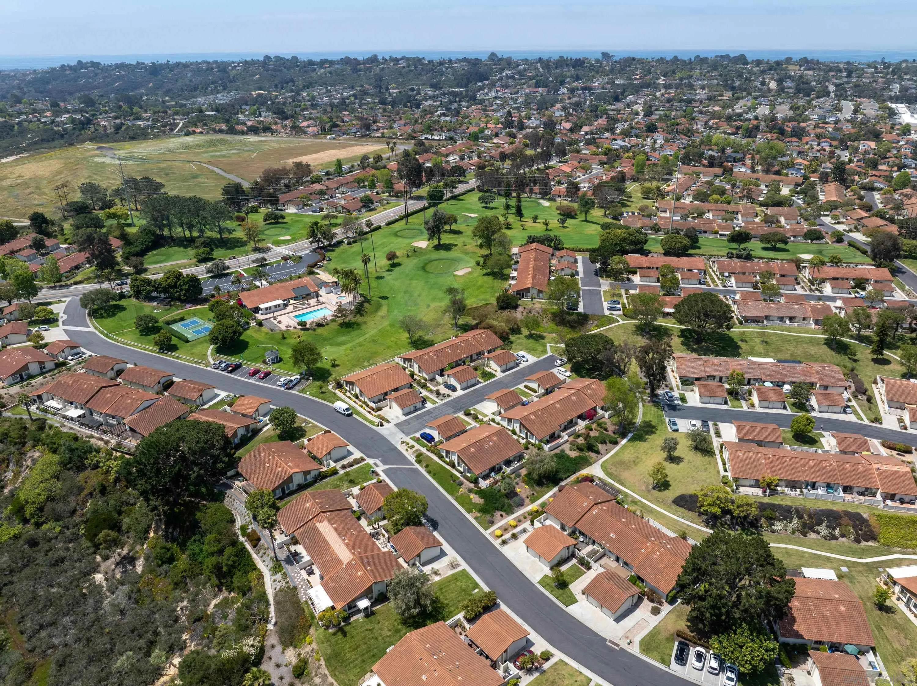 https://cdn.realtyfeed.com/cdn/127/250037231/3c83379921b154baa520522a5dd2acdf.webp