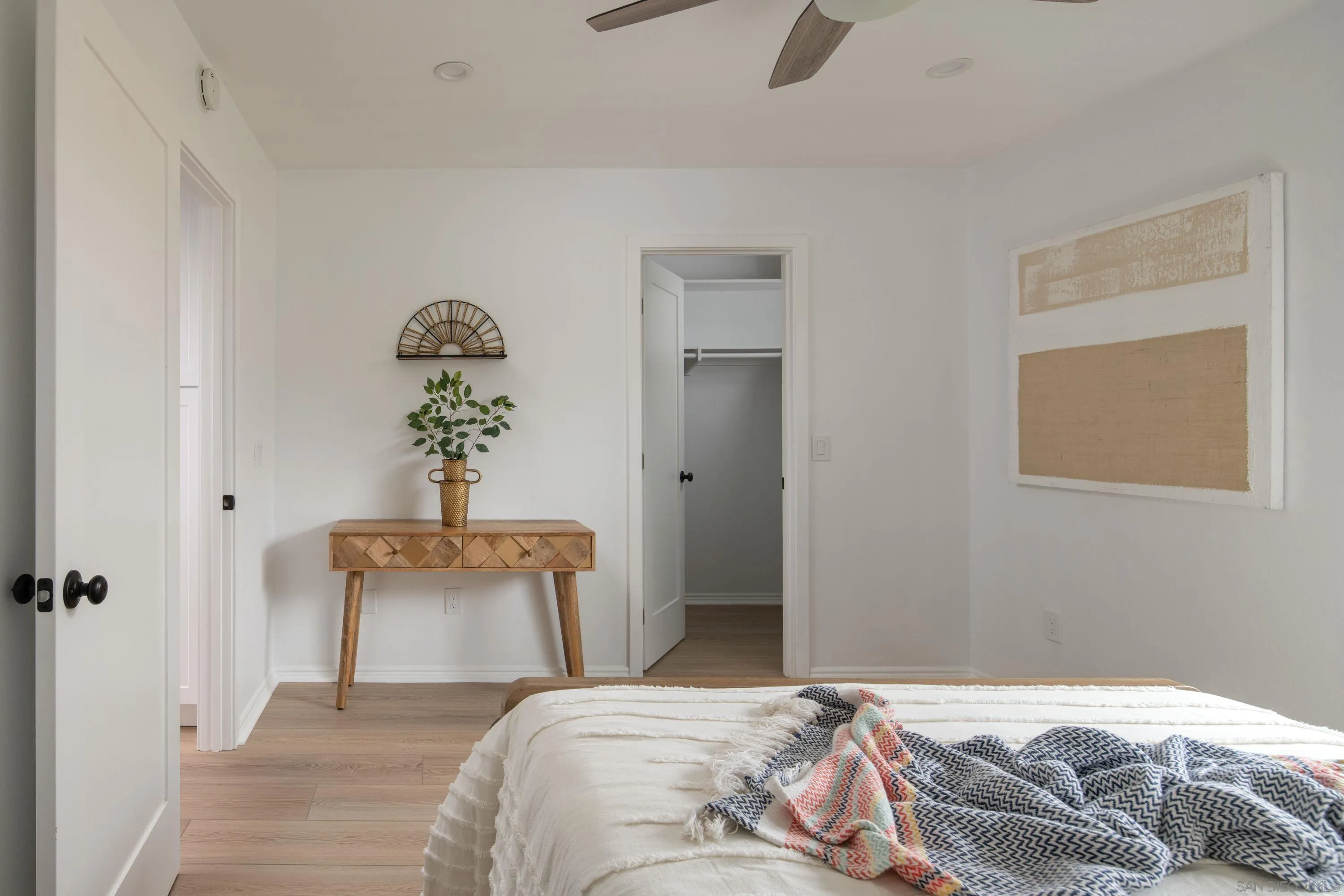 https://cdn.realtyfeed.com/cdn/127/250037231/d0663a40d587afed60af4ed127f414d7.webp