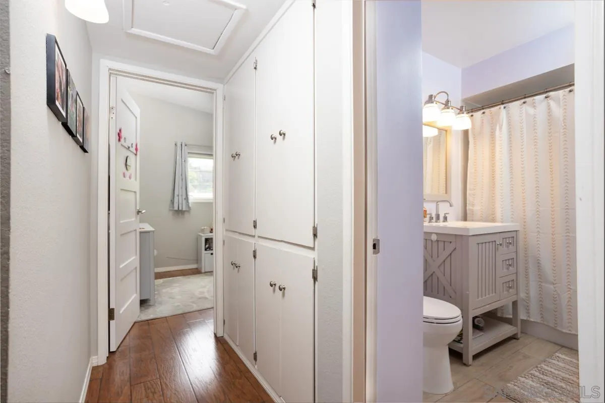 https://cdn.realtyfeed.com/cdn/127/250037236/41bd03ce11d2ab8d2f25c7b3f28a47d4.webp