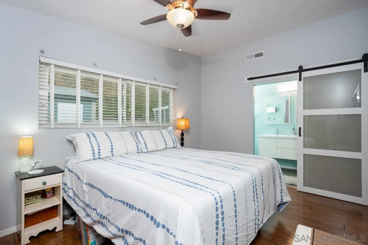 https://cdn.realtyfeed.com/cdn/127/250037236/e18ec01656e843661028701acad7c999.webp