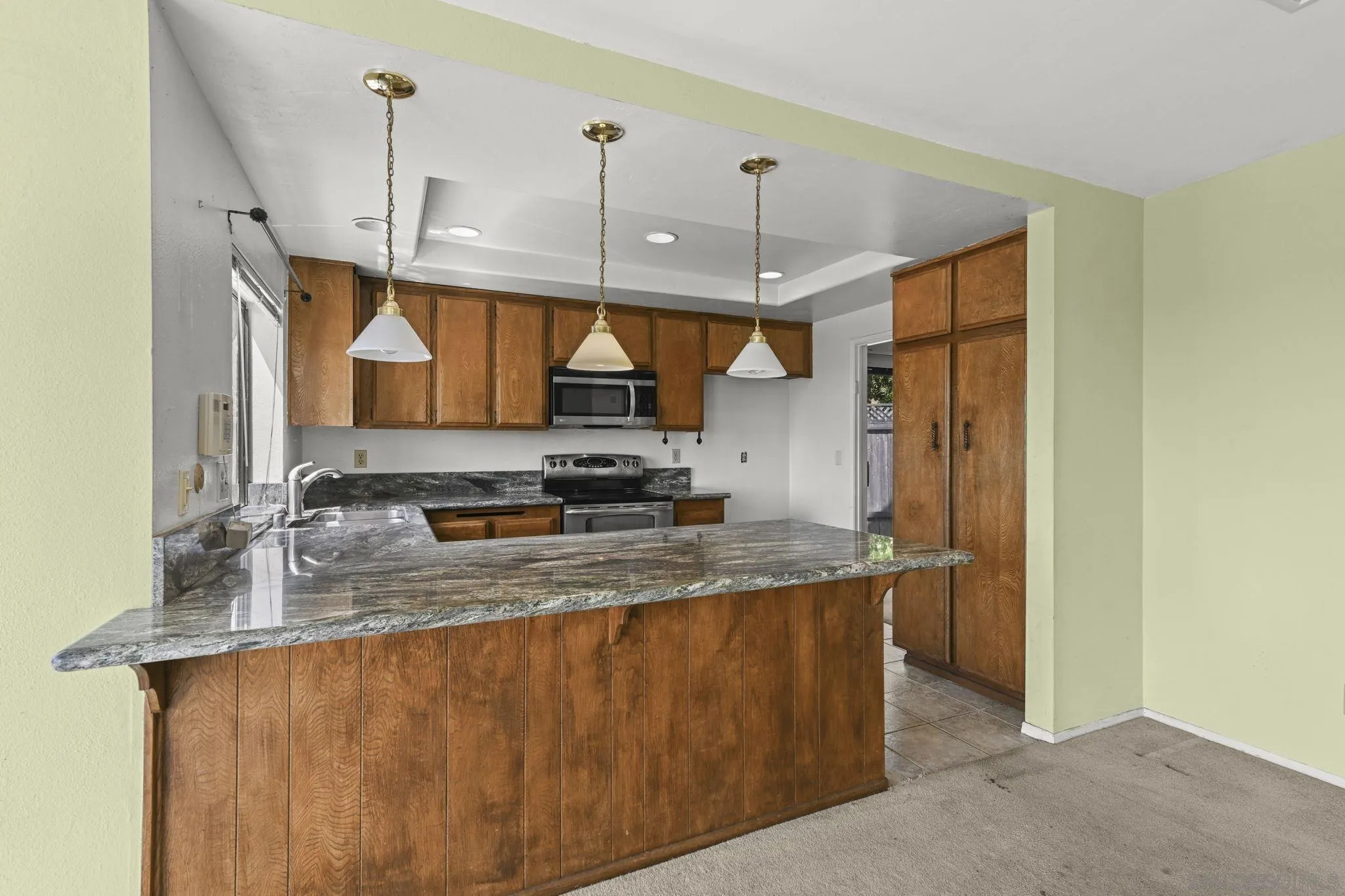 https://cdn.realtyfeed.com/cdn/127/250037240/3f6a2edd56937da717327243797867b4.webp