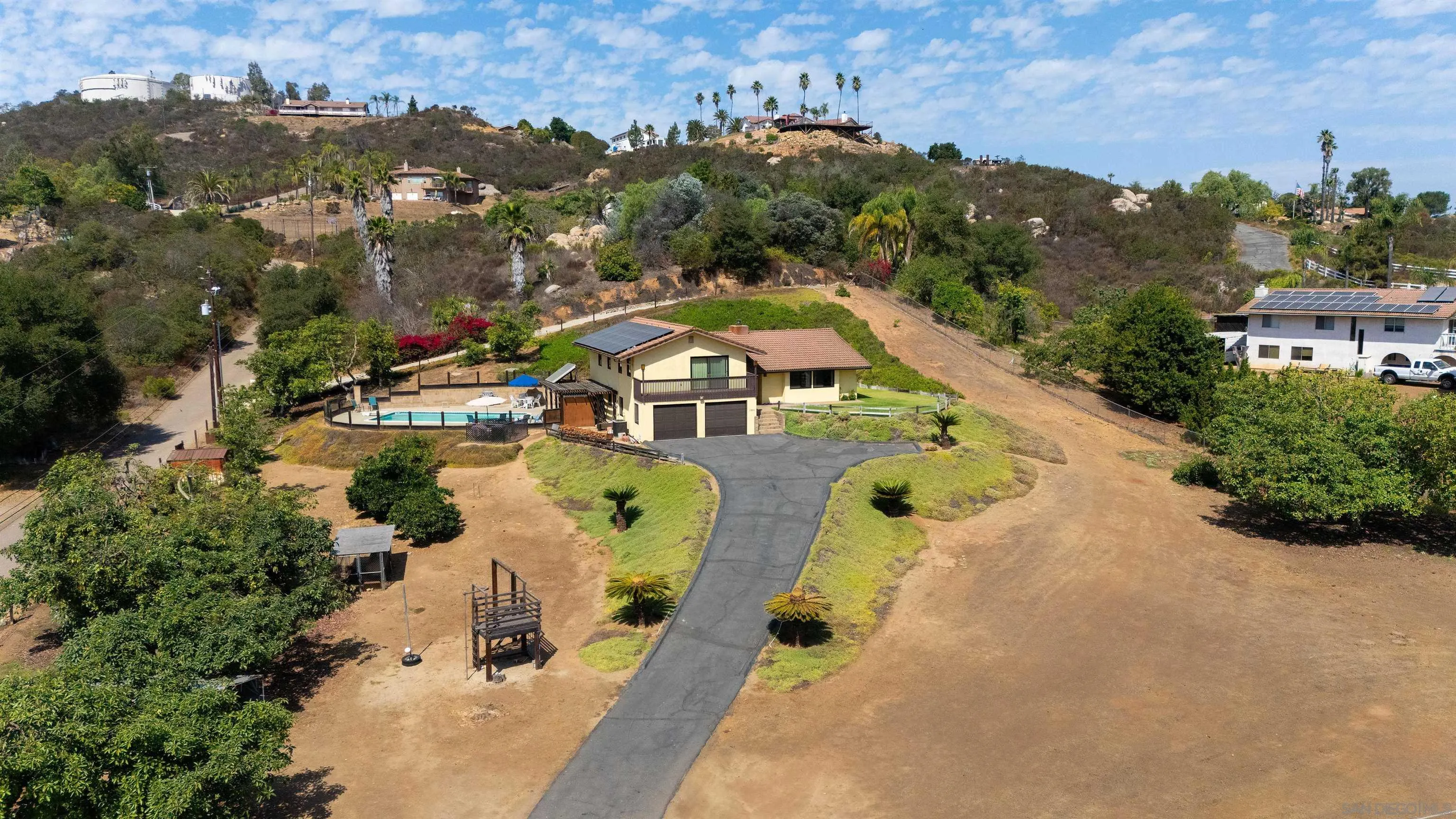 https://cdn.realtyfeed.com/cdn/127/250037244/5be52b15f05b615b2cdf6b36ca30b9dc.webp