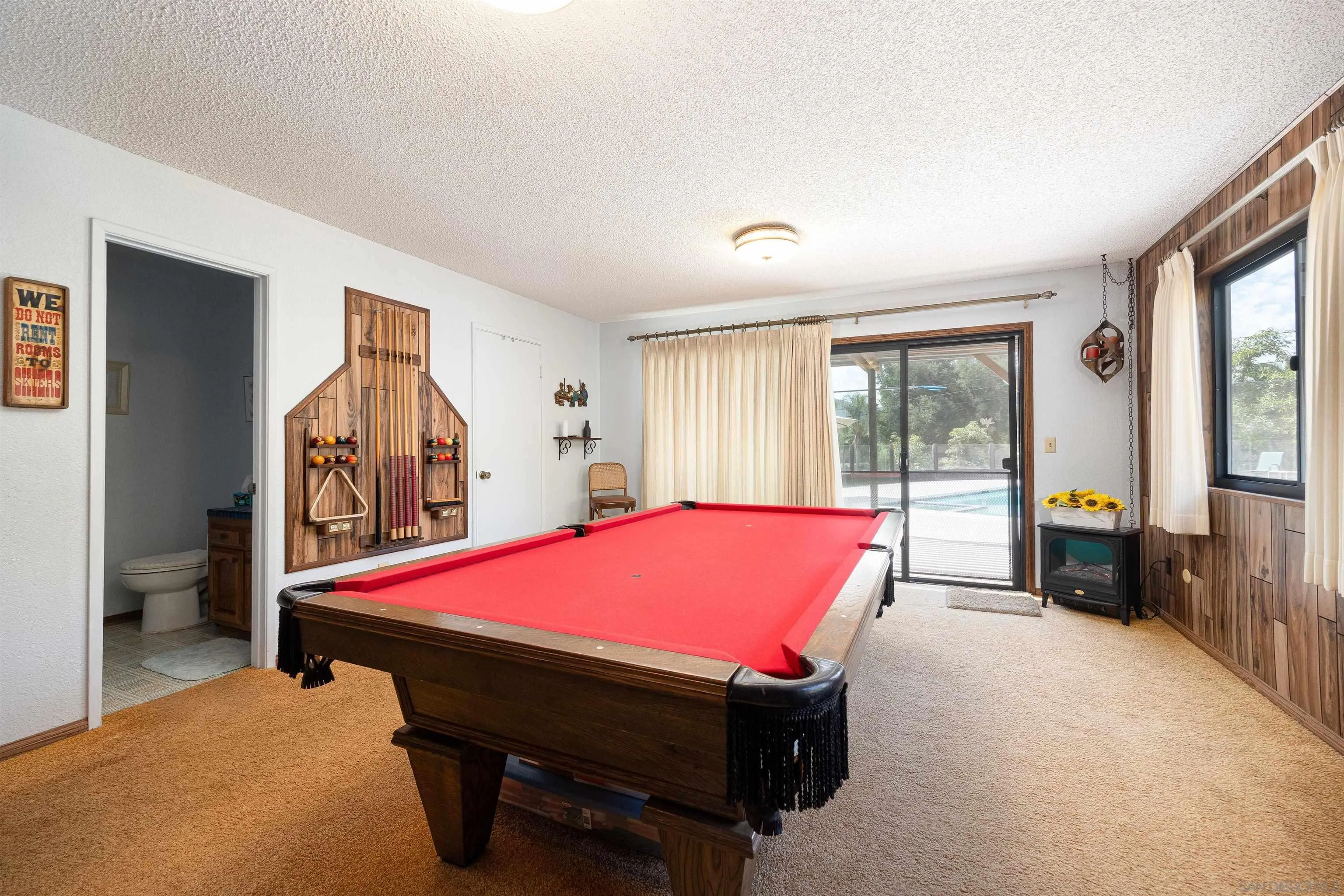 https://cdn.realtyfeed.com/cdn/127/250037244/9df779ea8d3df8781273ece04e501564.webp