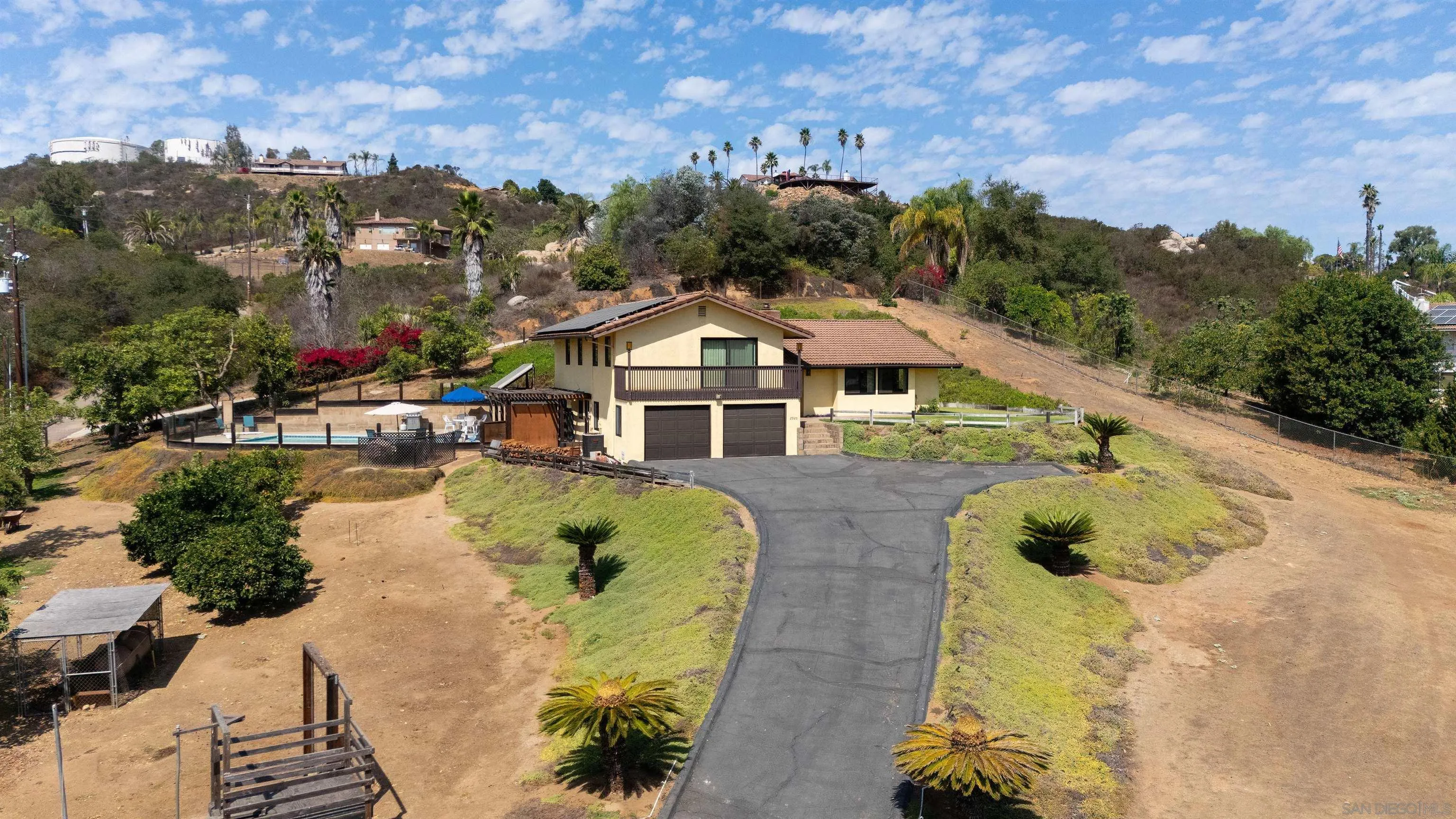 https://cdn.realtyfeed.com/cdn/127/250037244/d6becf8d78055a86ce555bdd579aa419.webp