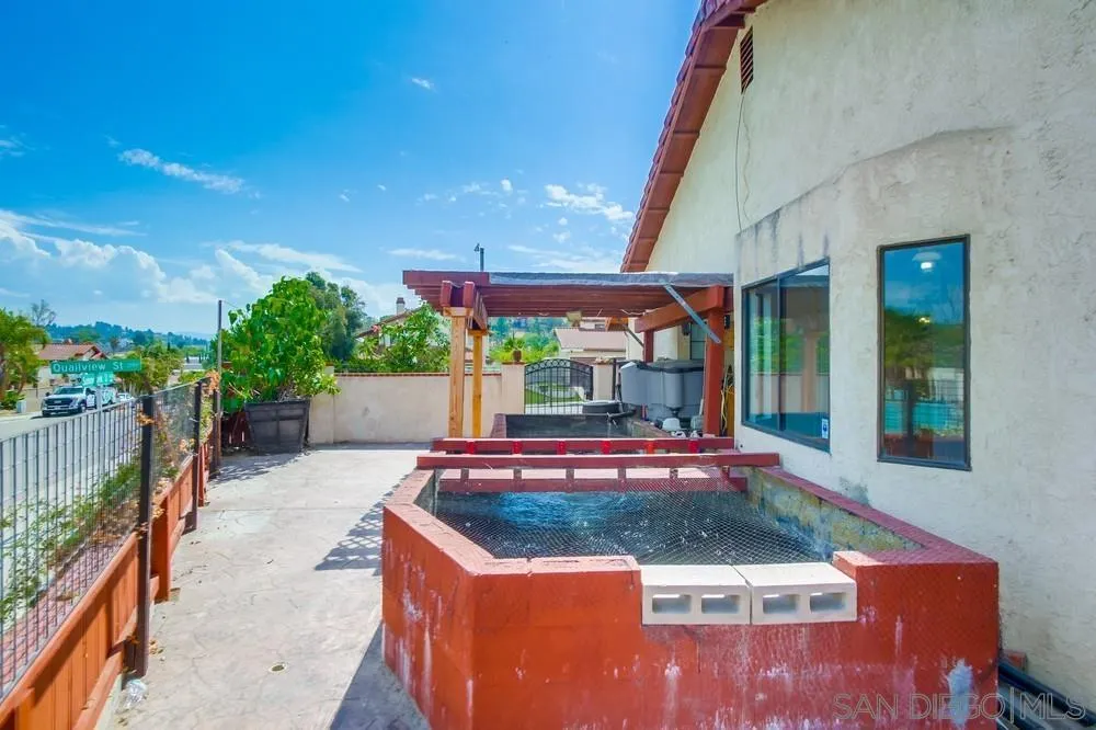 https://cdn.realtyfeed.com/cdn/127/250037246/ee43e6d6f750c15a49d4f2dc27cfe03c.webp