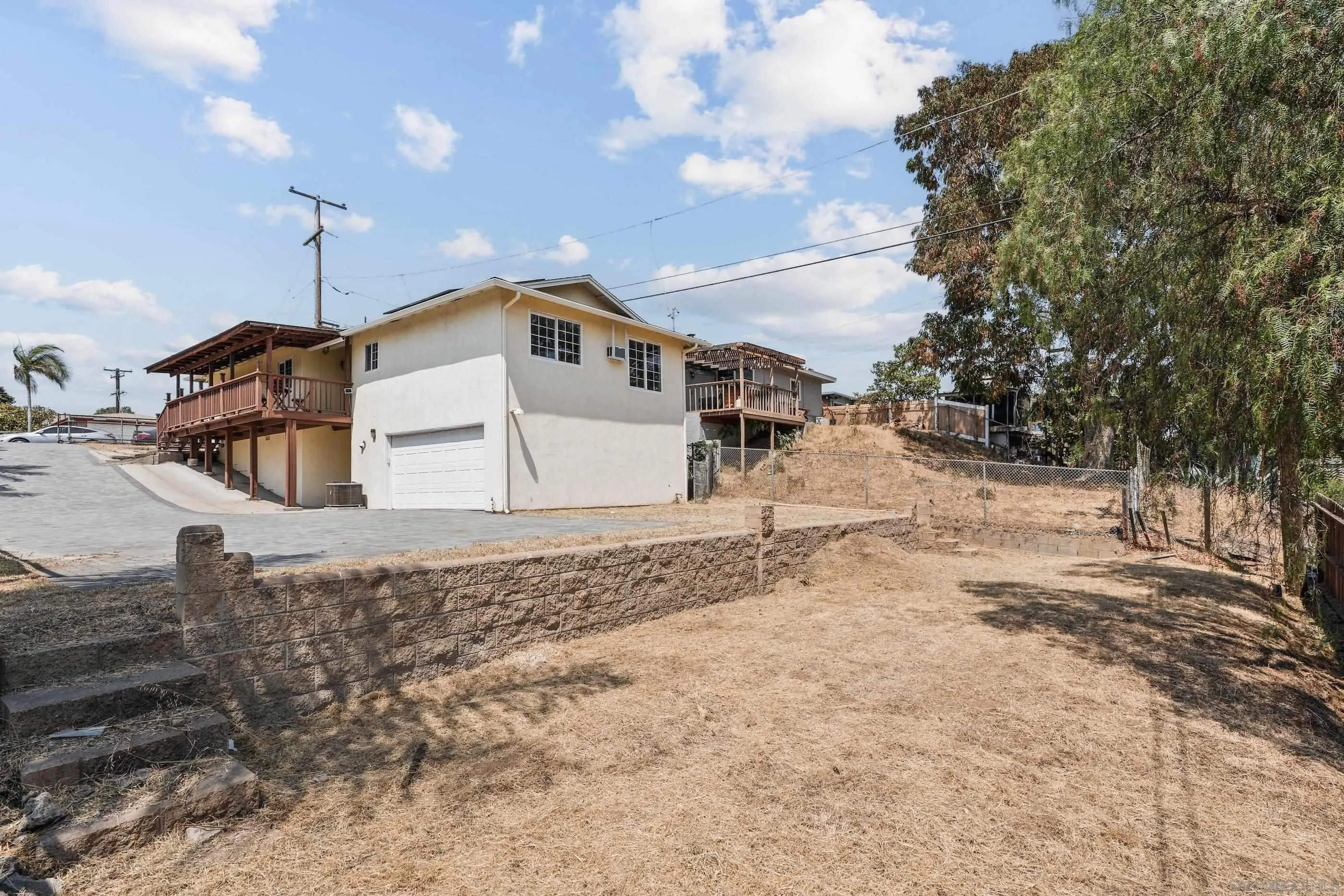 https://cdn.realtyfeed.com/cdn/127/250037250/5cd58ec4ff950e7233e8886708dc075f.webp