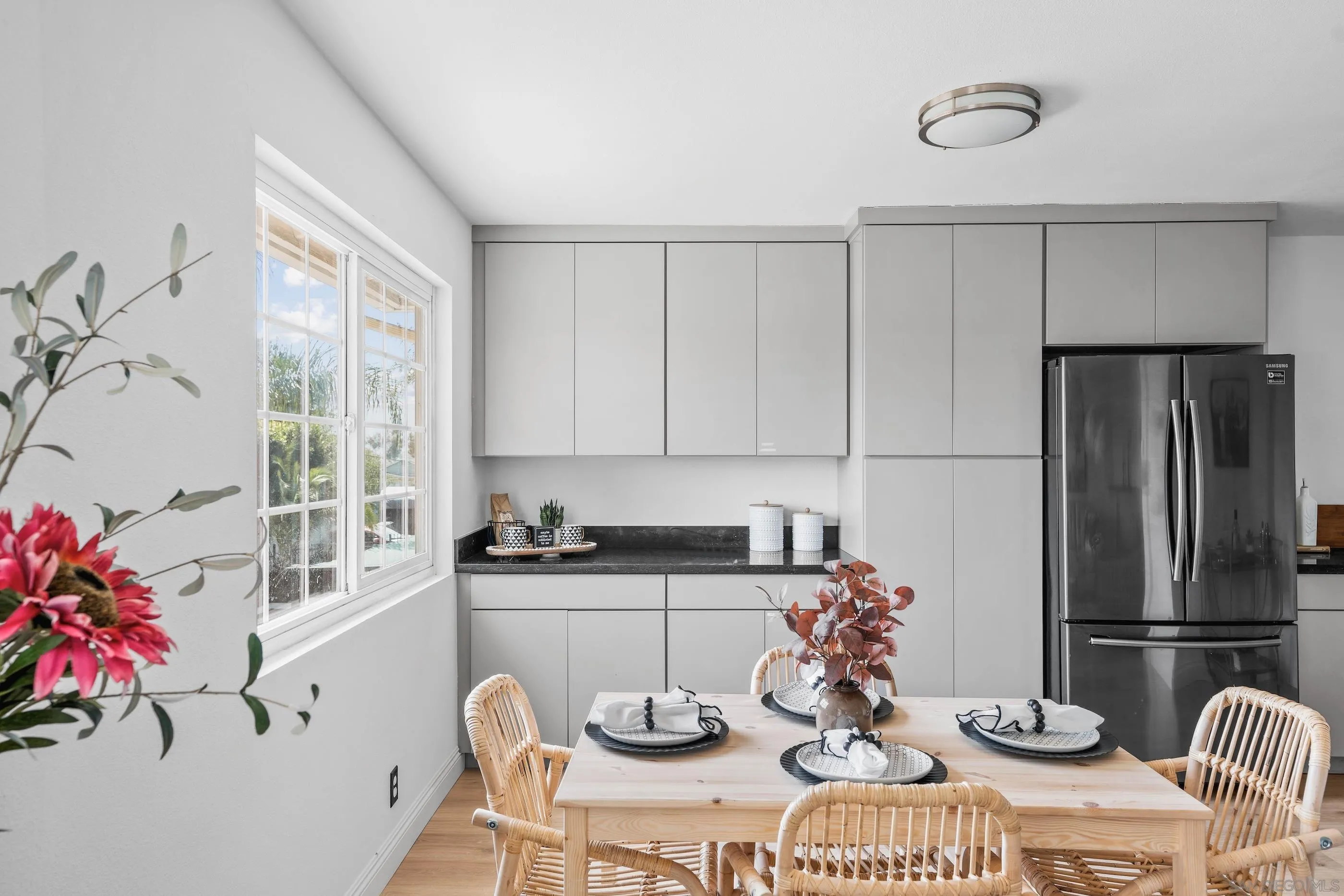 https://cdn.realtyfeed.com/cdn/127/250037250/d2d9cfc37674cb4909948bbd211538df.webp