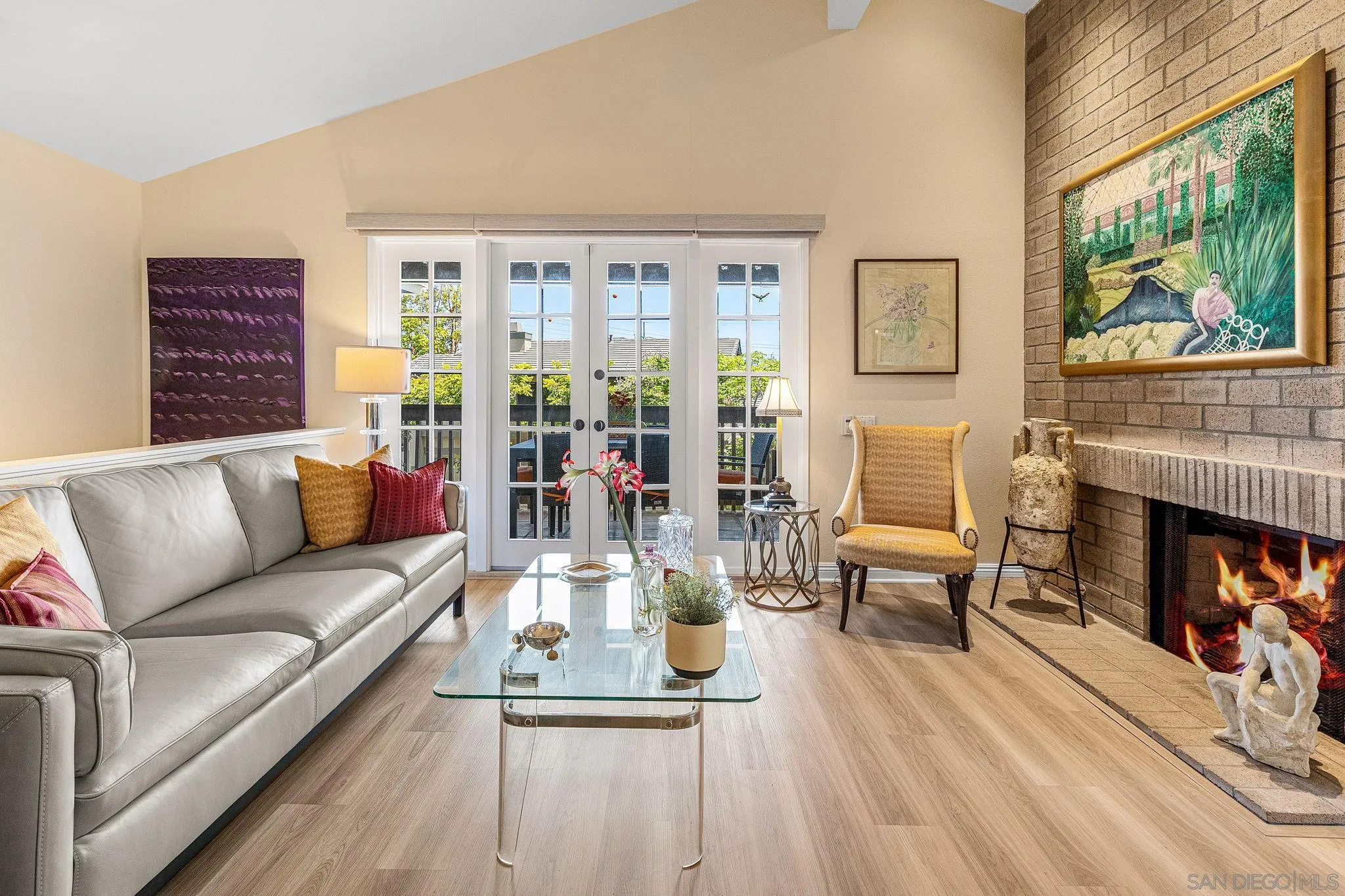 https://cdn.realtyfeed.com/cdn/127/250037255/d394ac743510027a38b4e52b10cce906.webp