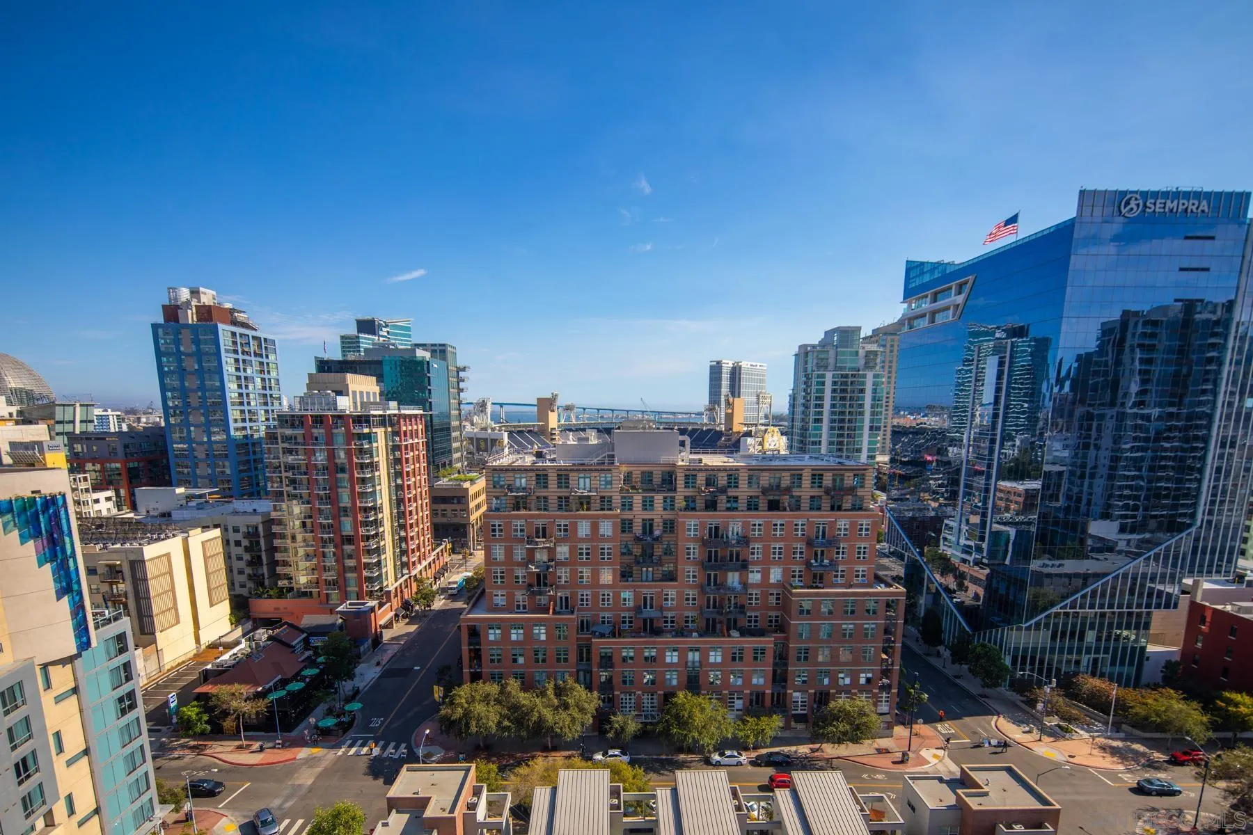 https://cdn.realtyfeed.com/cdn/127/250037256/0636c21e44feae8d2c5f49988ded818c.webp