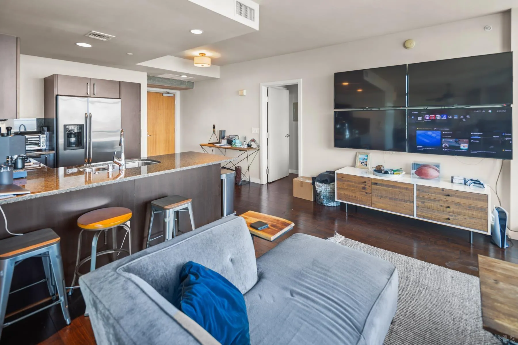 https://cdn.realtyfeed.com/cdn/127/250037256/363741547fa67505e57ed1b1d2f4bb42.webp
