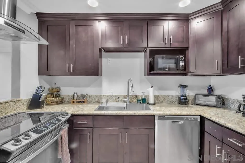 https://cdn.realtyfeed.com/cdn/127/250037258/418534e8f823babcc76039ccfa13311b.webp