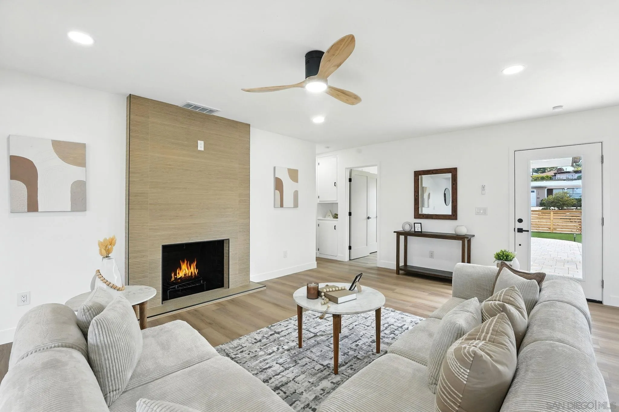 https://cdn.realtyfeed.com/cdn/127/250037265/00d4b4cc8c8055760ffdd38d1256fa54.webp