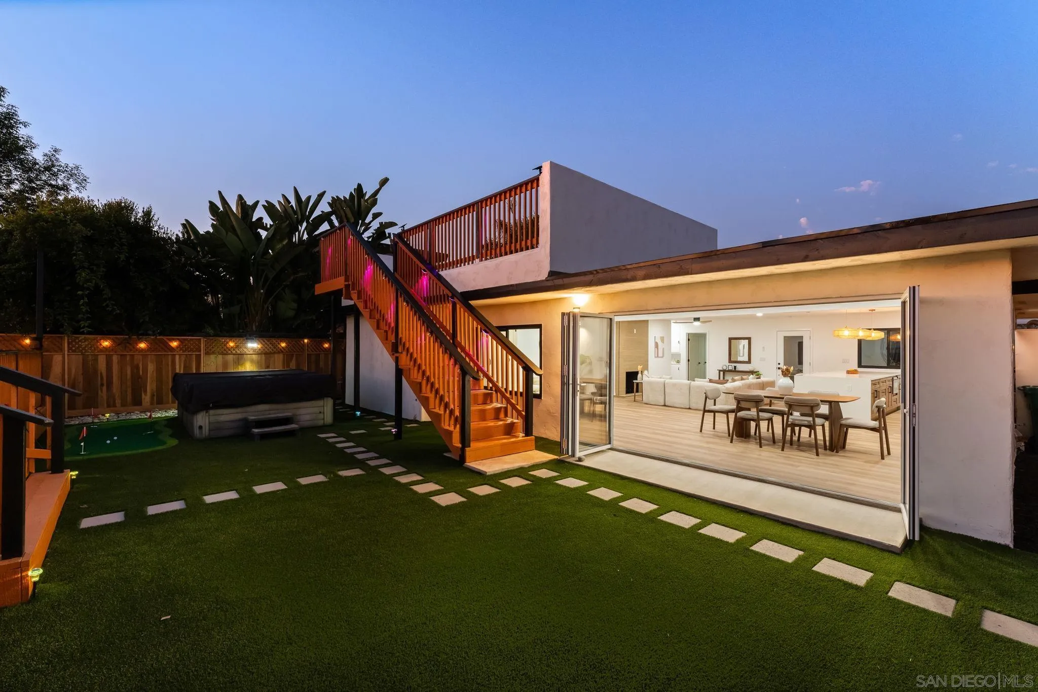 https://cdn.realtyfeed.com/cdn/127/250037265/c7afba8d32db50dd807f9bfe8634e367.webp