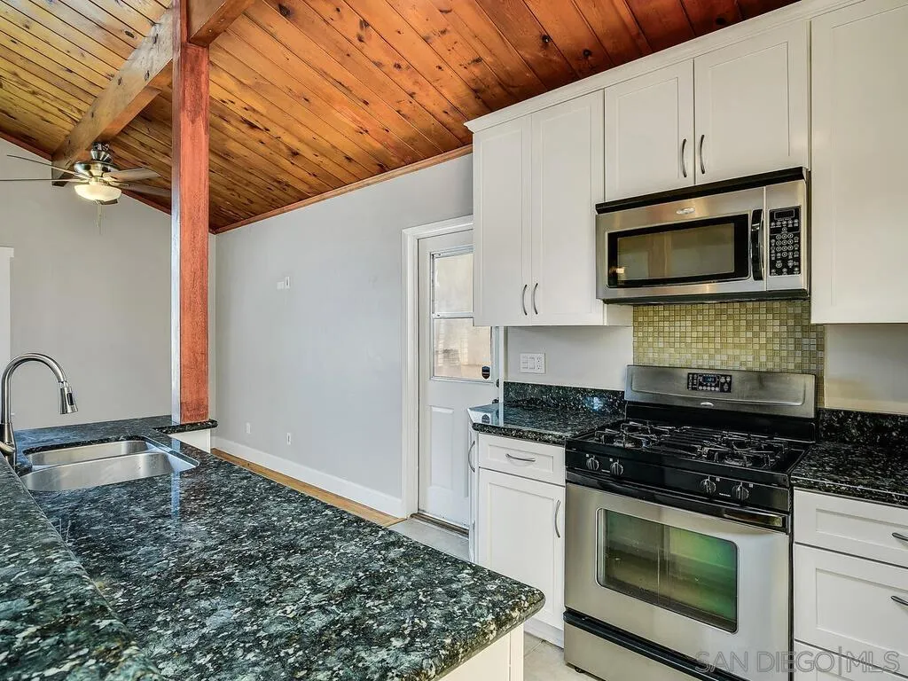 https://cdn.realtyfeed.com/cdn/127/250037268/1aad970a3d183dc1df3ab7b09523251a.webp