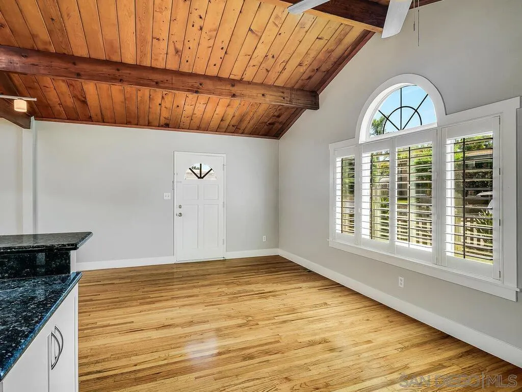 https://cdn.realtyfeed.com/cdn/127/250037268/322010ed4609105026332ea59cf495a1.webp