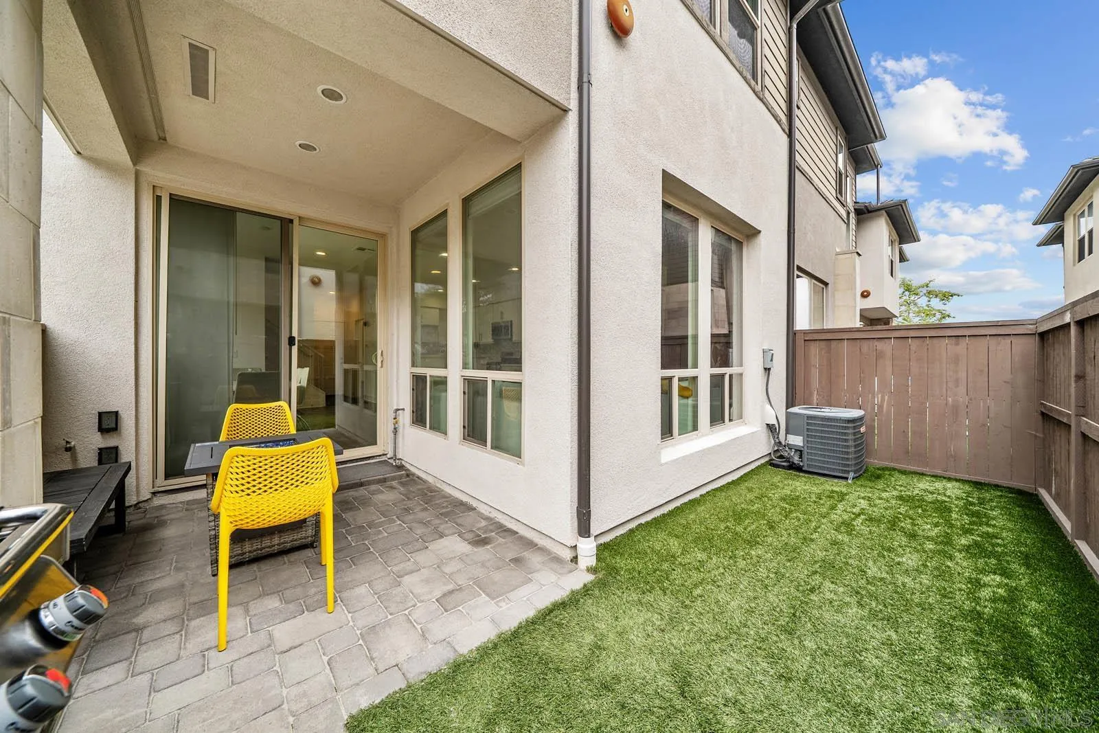 https://cdn.realtyfeed.com/cdn/127/250037272/8f3478bd4dde0335cd5a3eade3a6e136.webp