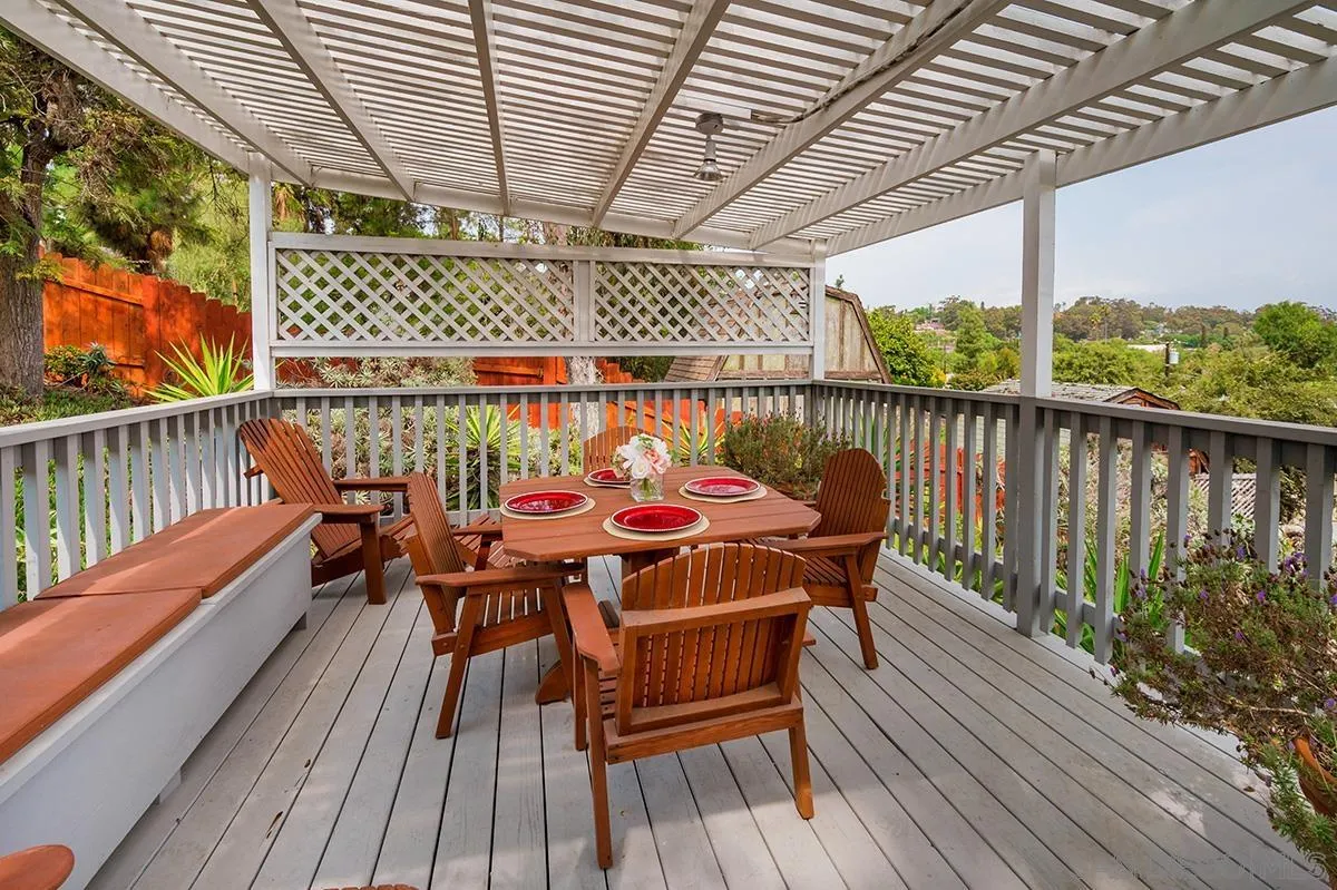https://cdn.realtyfeed.com/cdn/127/250037279/d78e98025424dd5bfda7f6787dcd5d3c.webp