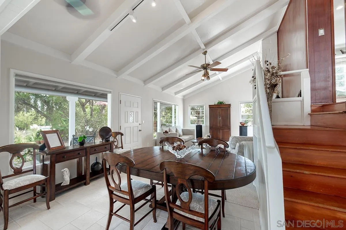 https://cdn.realtyfeed.com/cdn/127/250037279/fd09cf850f29130ccea0b51ef502b3f1.webp