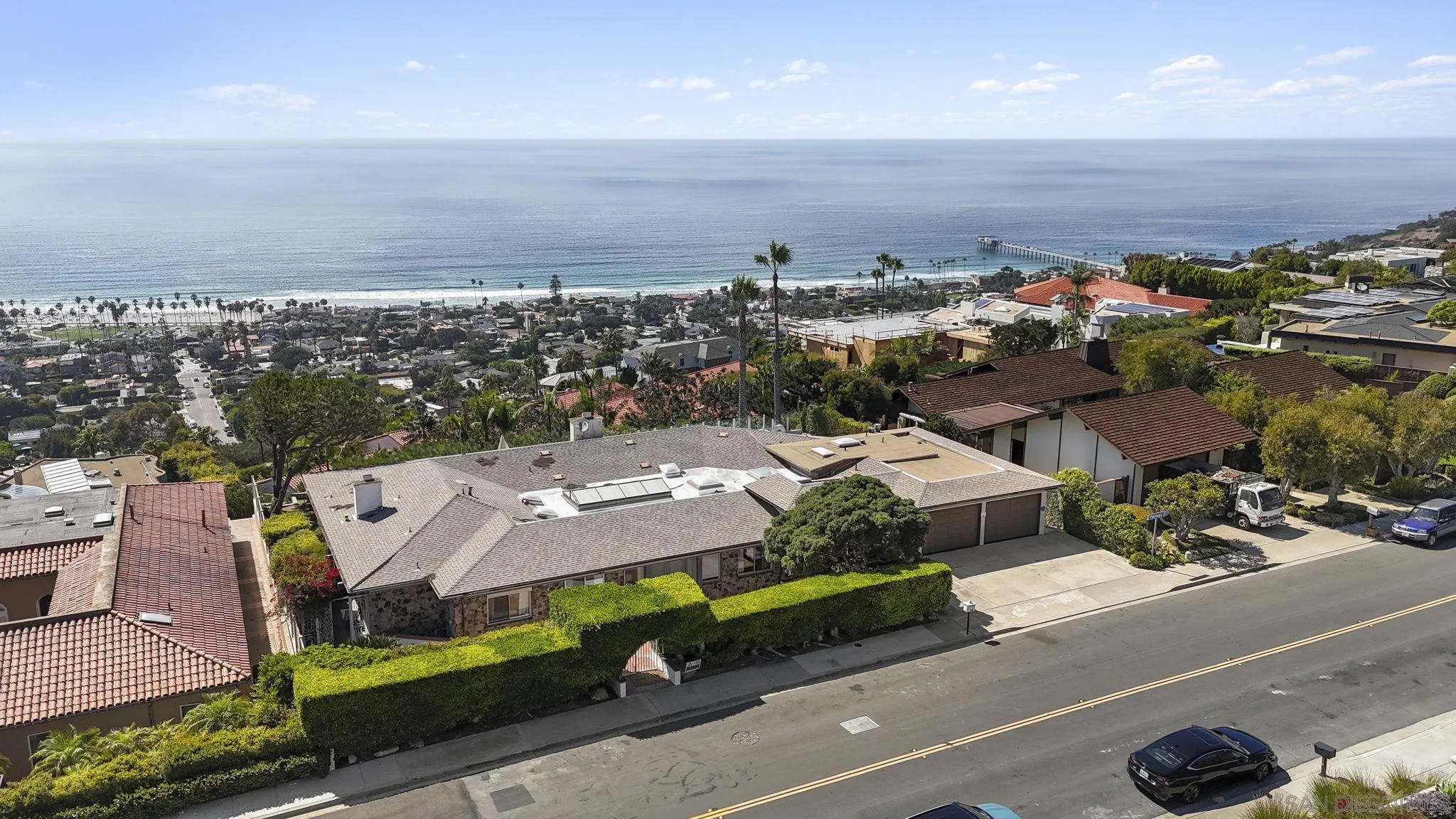 https://cdn.realtyfeed.com/cdn/127/250037283/f2047be9fb2d828e9f70629fb33beb57.webp