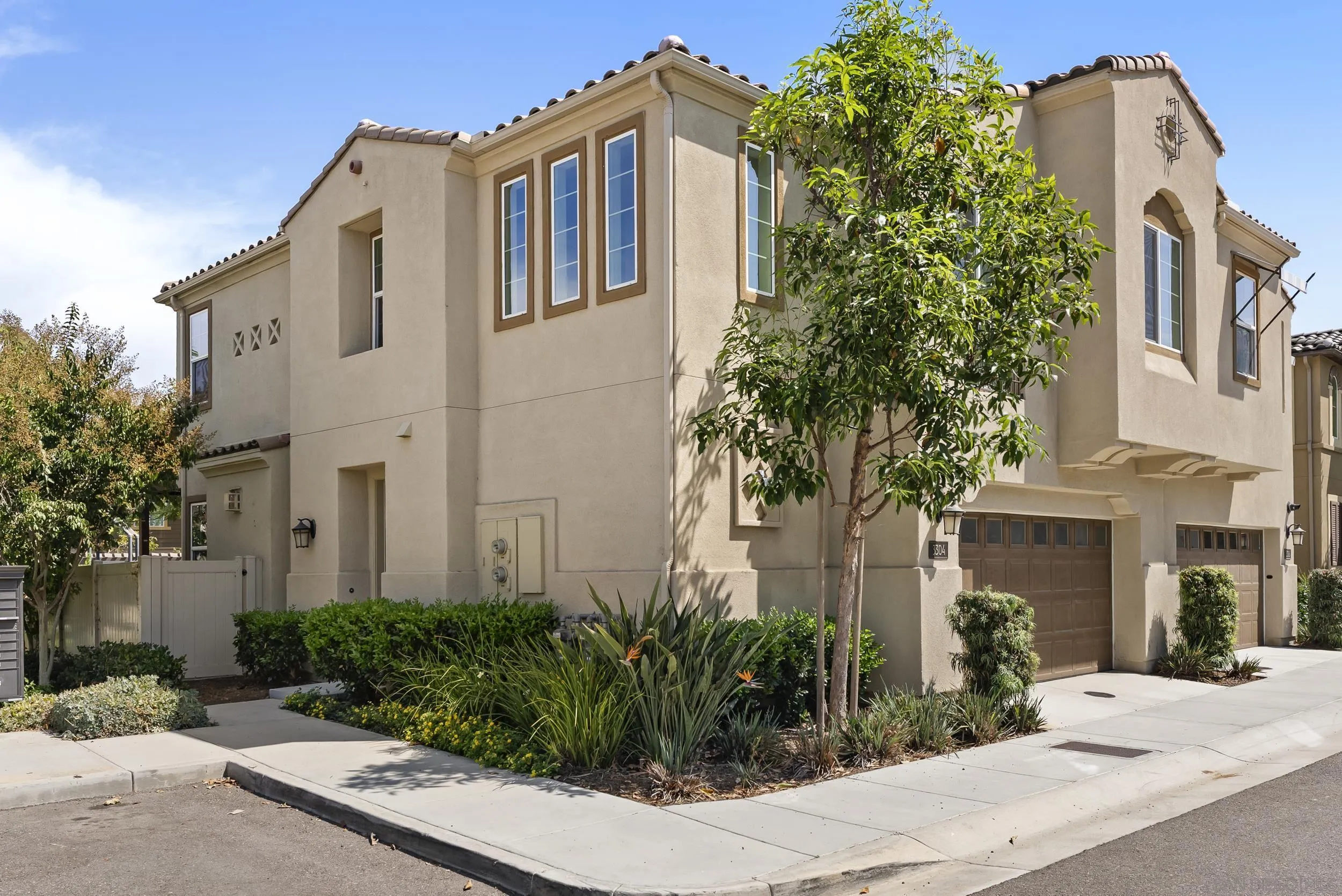 Photo #3: 250037286 Listing 