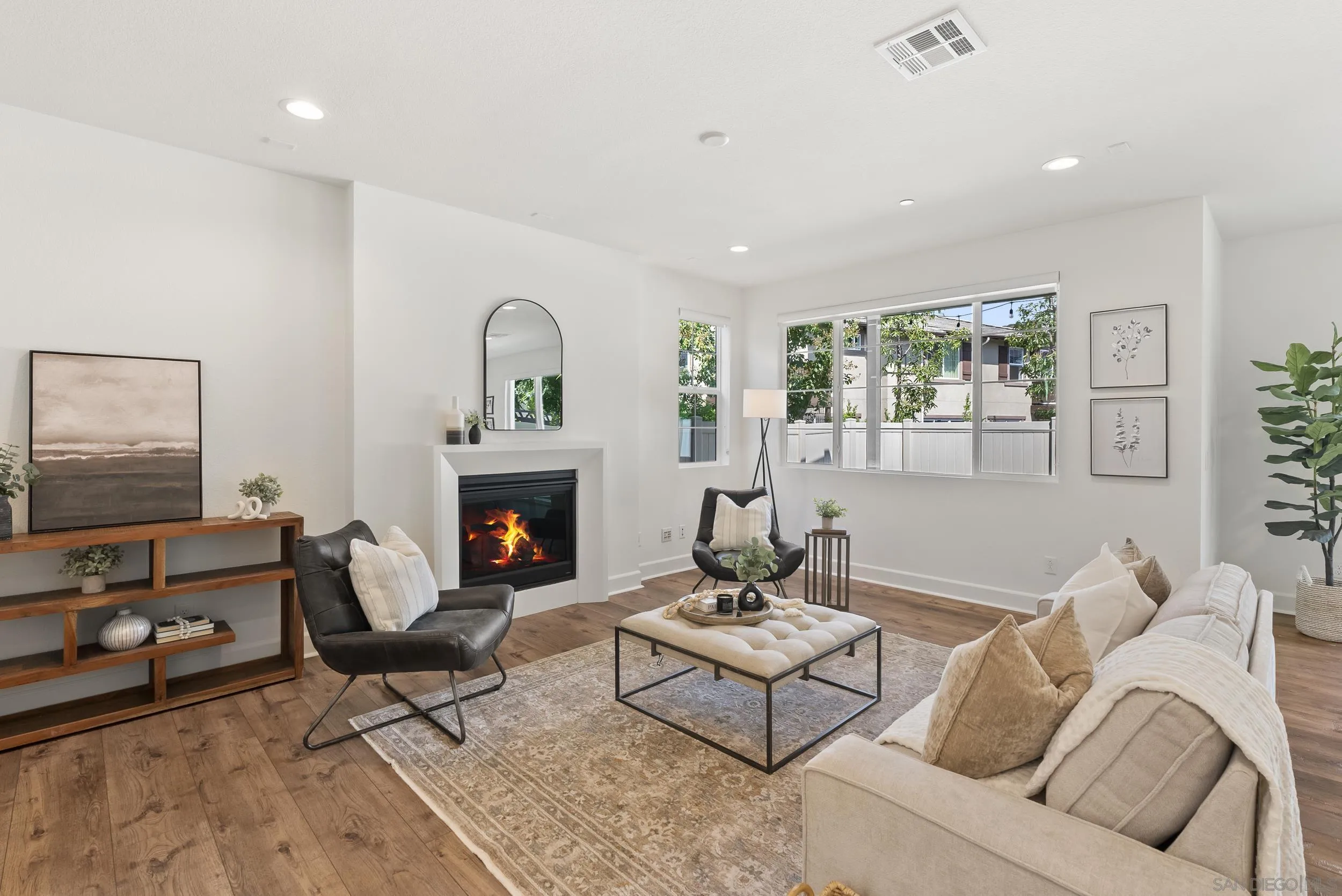 Photo #5: 250037286 Listing 