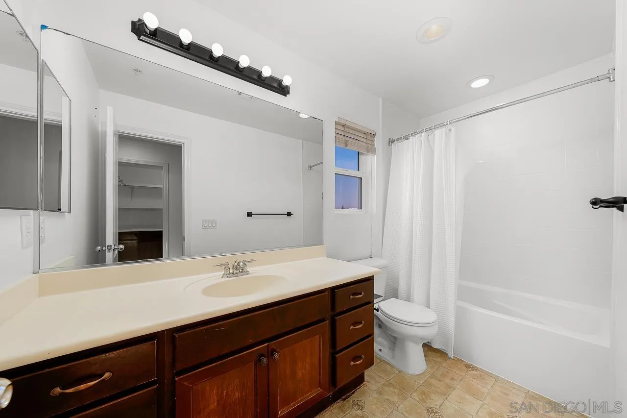 https://cdn.realtyfeed.com/cdn/127/250037293/43ce0a09ed7462b2ad95d63a18982c0b.webp
