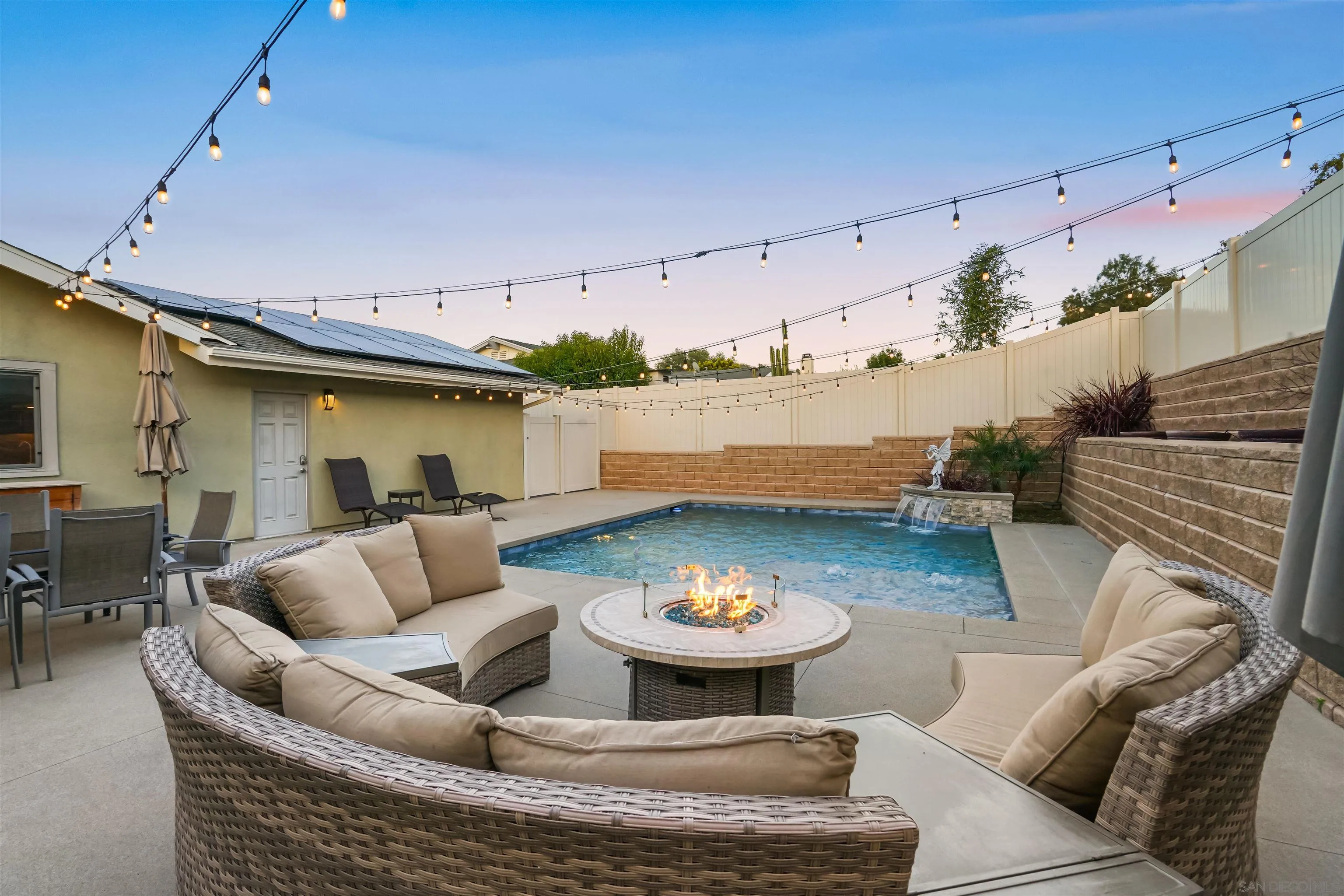 https://cdn.realtyfeed.com/cdn/127/250037297/13dbdea6c94a85f832de8652844dc4da.webp