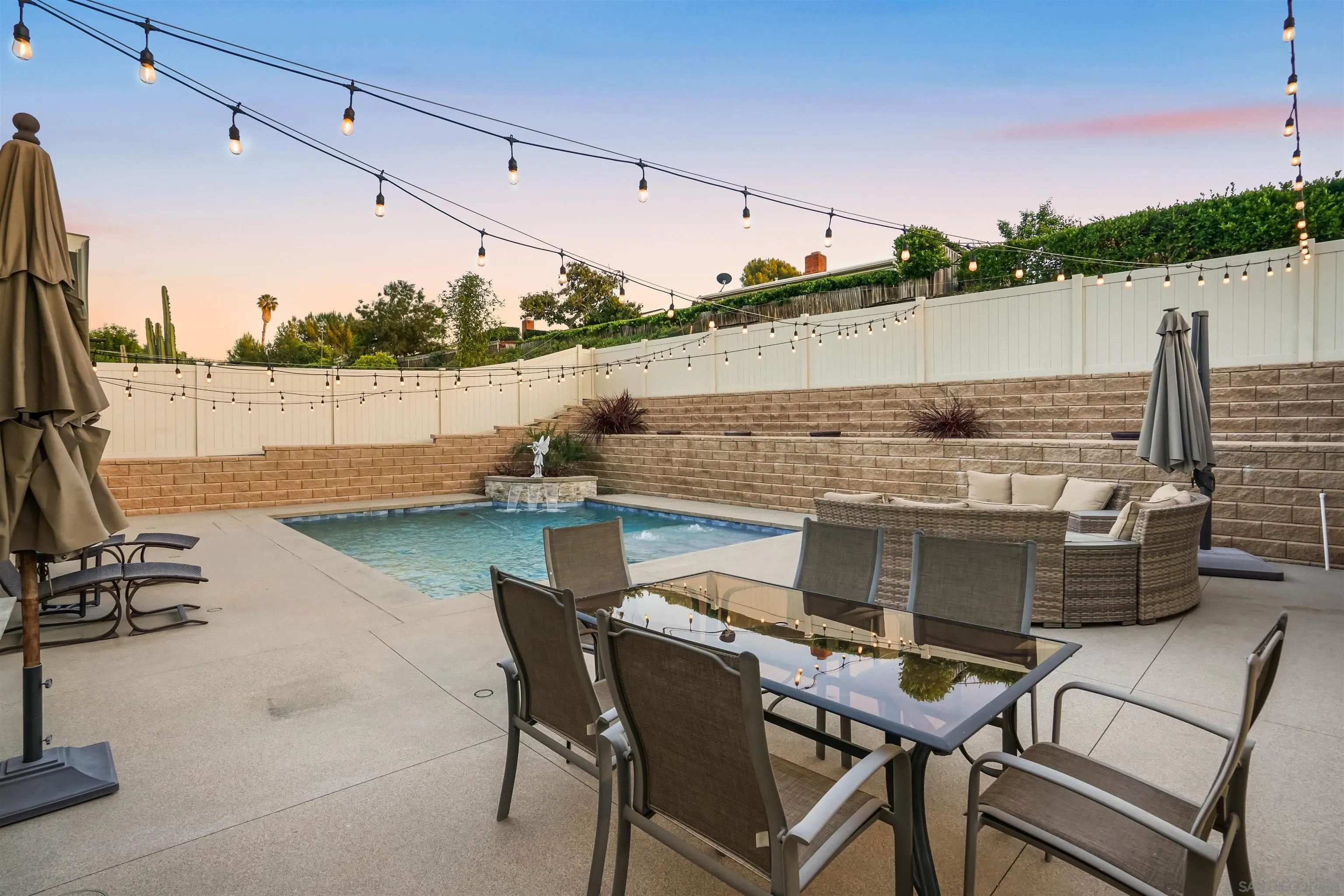 https://cdn.realtyfeed.com/cdn/127/250037297/276ee5536370424a3870cddccab78107.webp